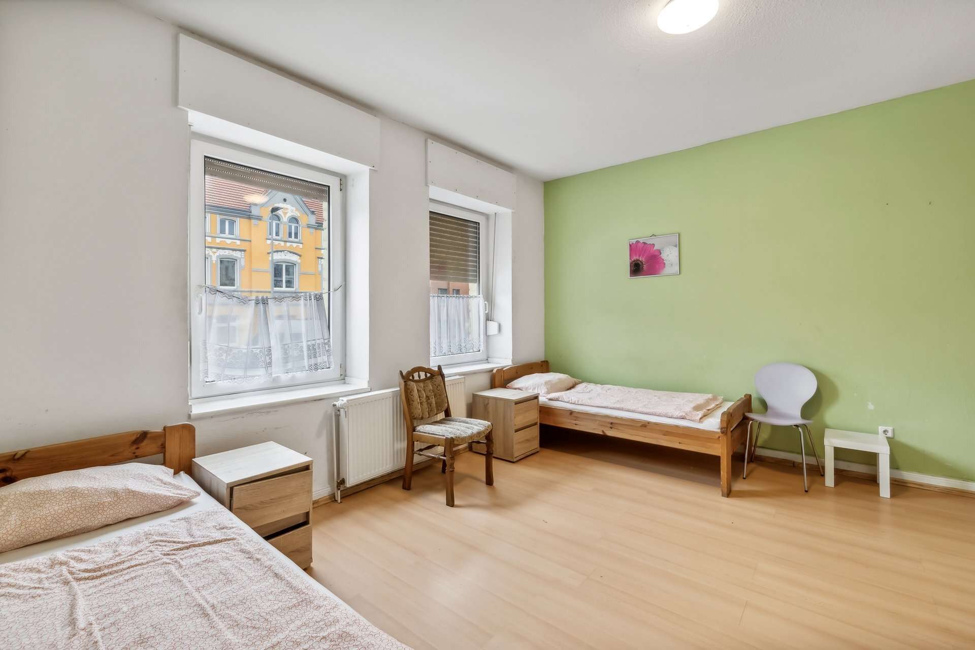 Freigezogenes Mehrfamilienhaus-Ensemble mit Entwicklungspotenzial und flexiblen Möglichkeiten in Bochum – Ansicht 4