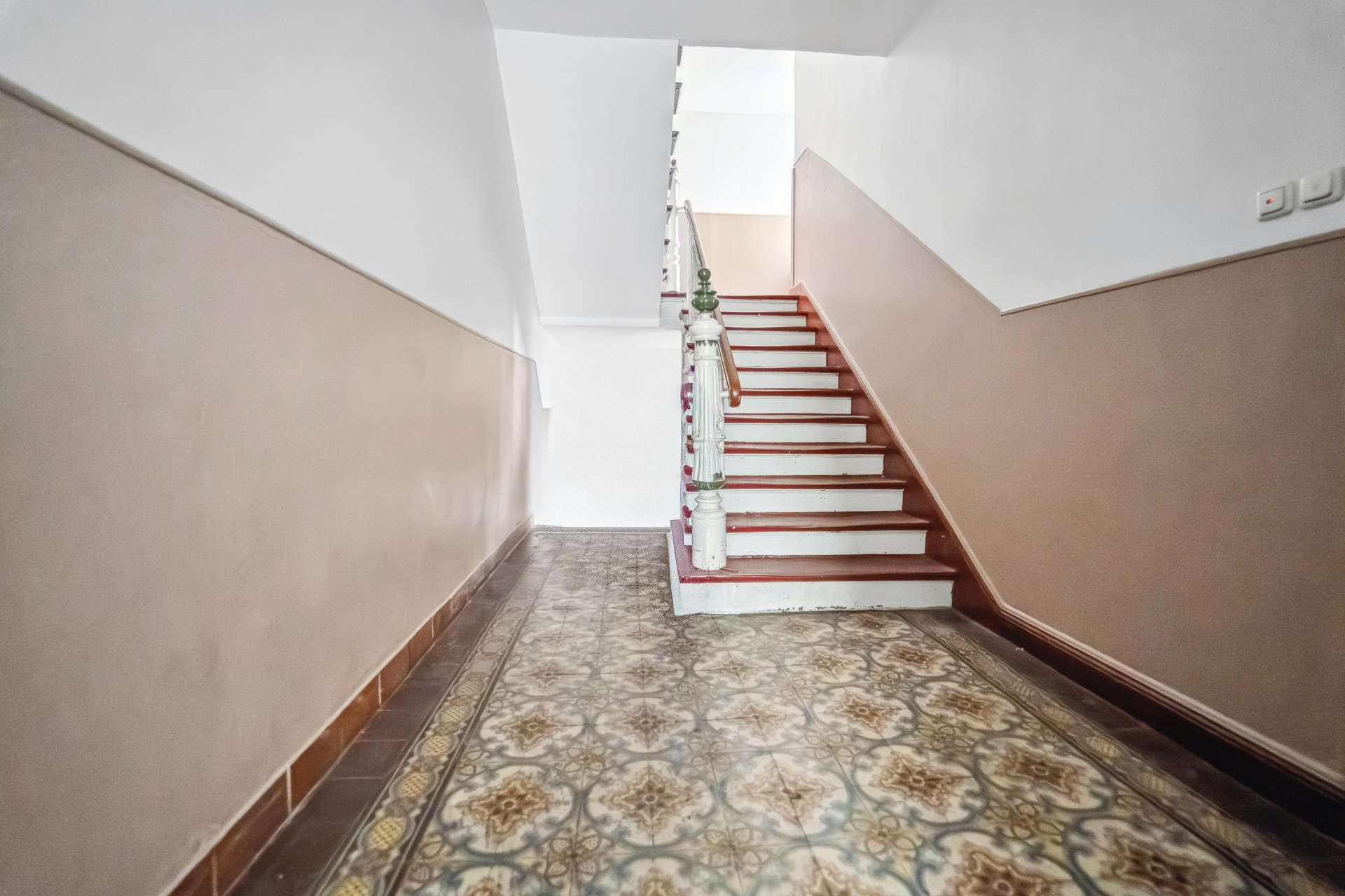 Voll vermieteter Wohnkomplex mit 15 Einheiten, ca. 1.112 m² Wohnfläche und stabiler Ertragsbasis in Witten – Ansicht 20