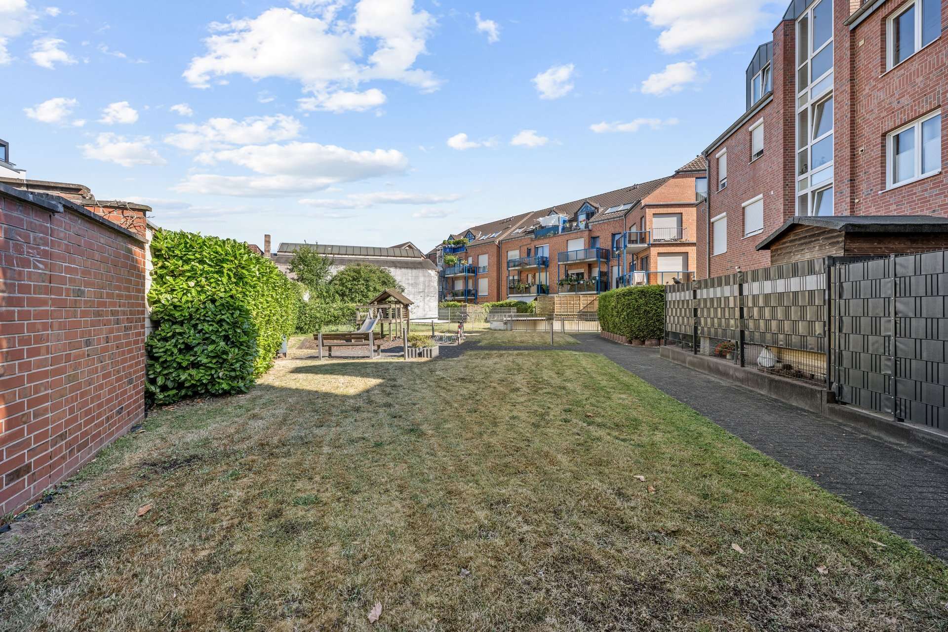 Modernes 2-Zimmer-Apartment mit Dachterrasse und TG-Stellplatz am Jröne Meerke in Neuss – Ansicht 11