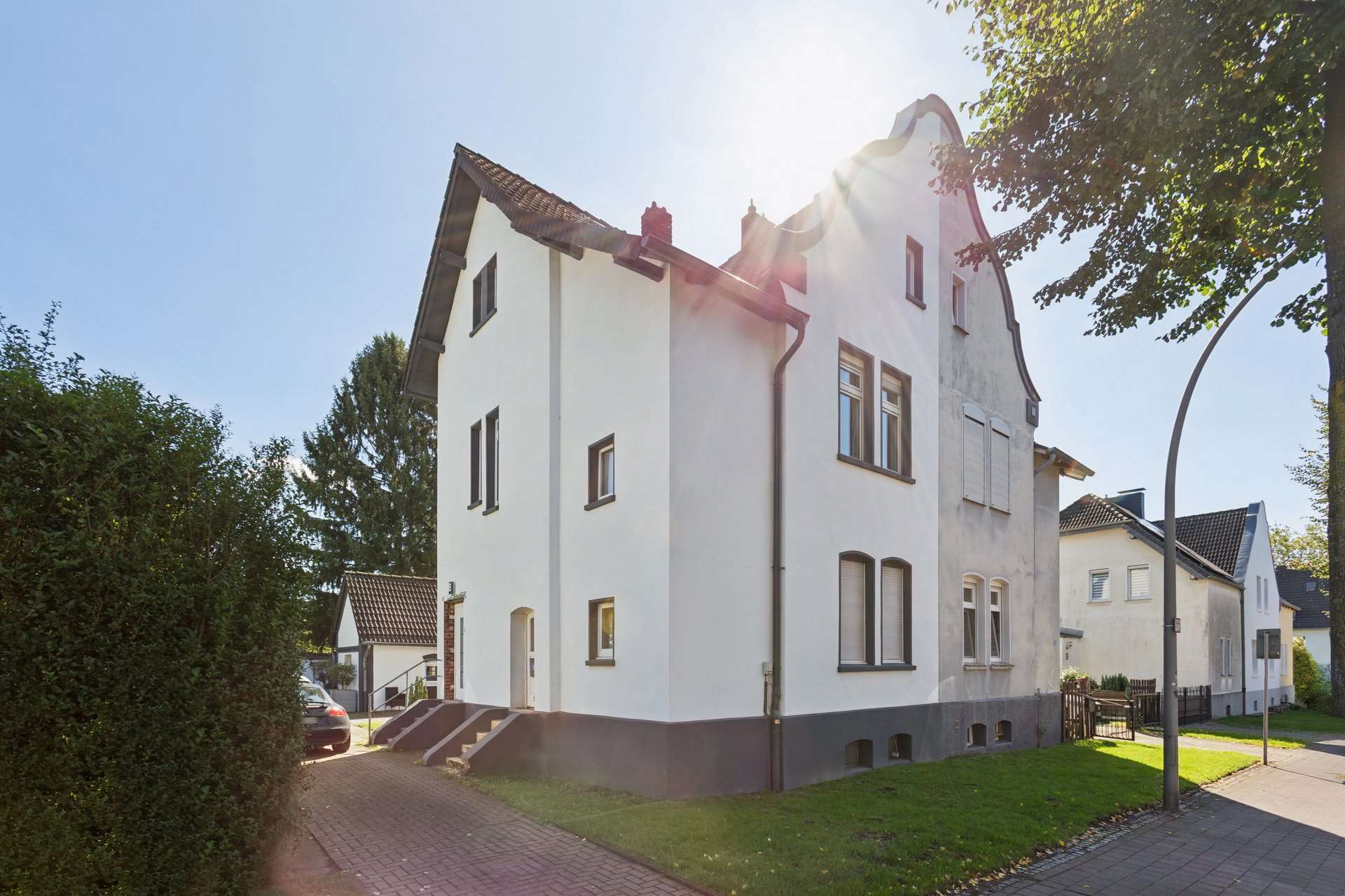 Modernisiert mit Charakter – bereit für neue Wohnträume auf großzügigem Grundstück