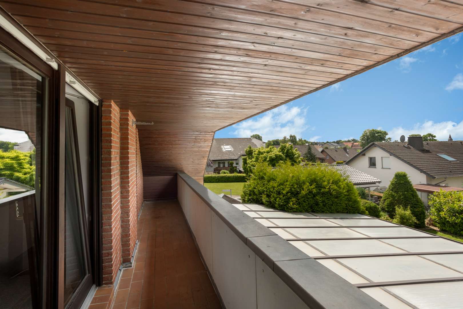 Hochwertiges Einfamilienhaus mit Pool, Sauna, weitläufigem Garten, Terrassenflächen und Doppelgarage in Rüthen – Ansicht 20