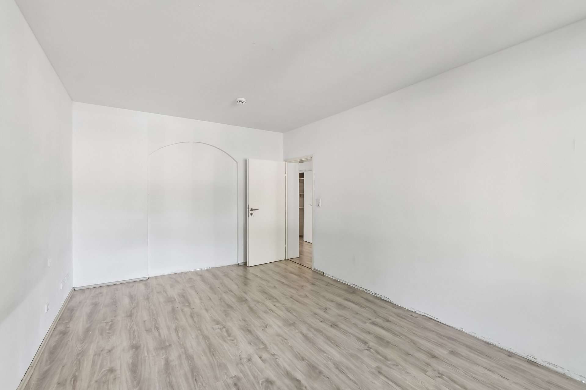 4 Zimmer - Ideale Familienwohnung mit neuw. Küche, zentral in Mönchengladbach in Mönchengladbach – Ansicht 8