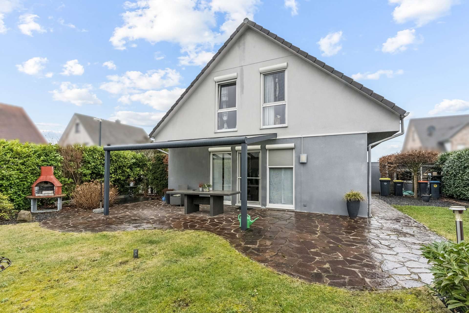 Modernes Einfamilienhaus mit Terrasse und Garage in ruhiger Wohnlage in Herten – Ansicht 3