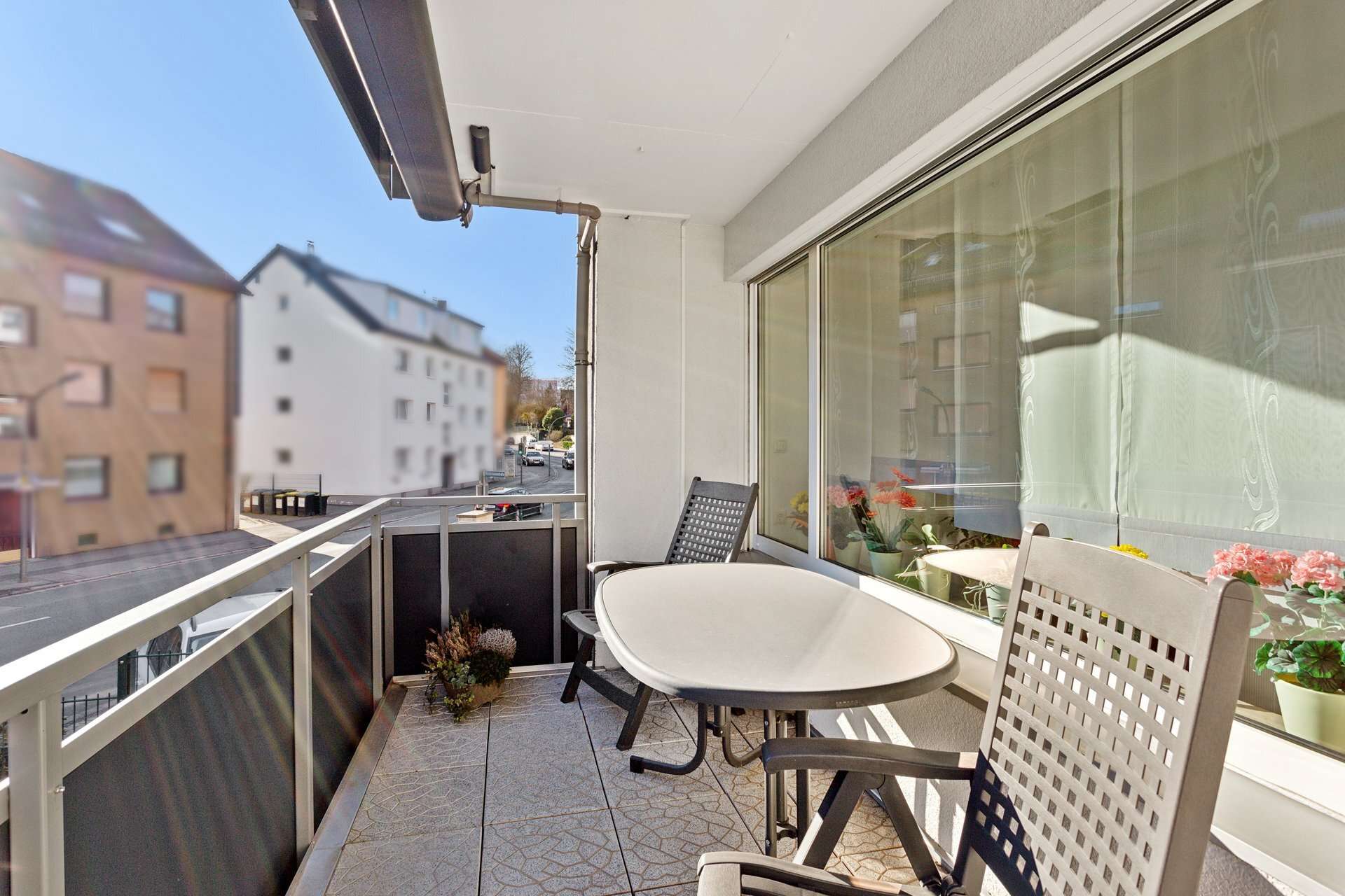 Wohn- und Geschäftshaus mit hervorragendem Modernisierungsstand | 4 Garagen + 10 Stellplätze in Dortmund – Ansicht 20