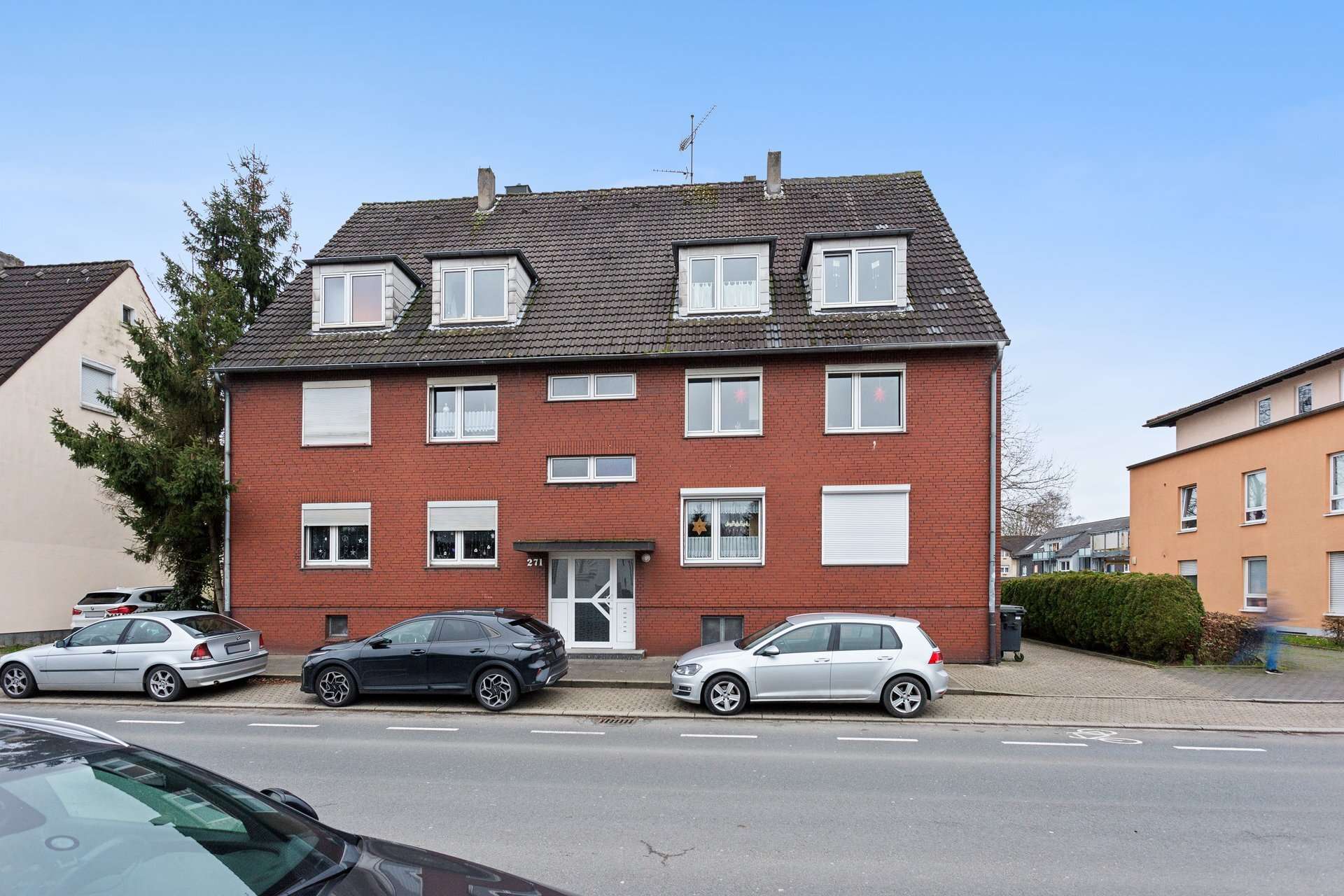 Attraktive Dachgeschosswohnung: Modernisiert, vermietet und mit Garage in guter Lage in Castrop-Rauxel – Ansicht 7