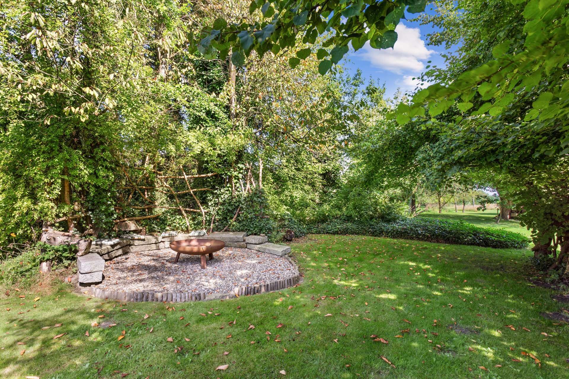Bezauberndes Einfamilienhaus mit Einliegerwohnung im Landhausstil mit weitläufigem Grundstück in Dortmund – Ansicht 26