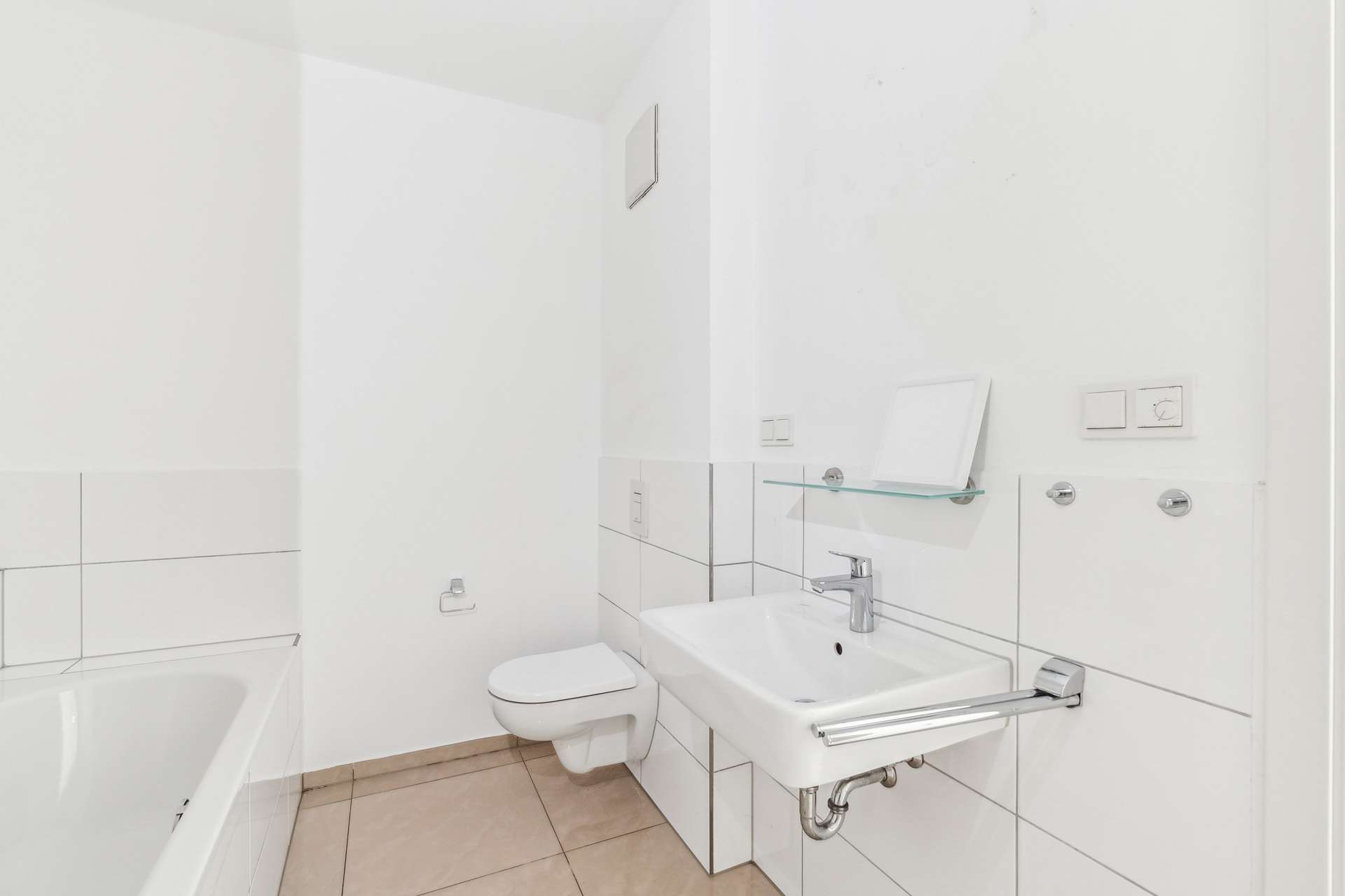 Barrierearme Erdgeschosswohnung mit zwei Terrassen, eigenem Garten und viel Privatsphäre in Dorsten – Ansicht 9