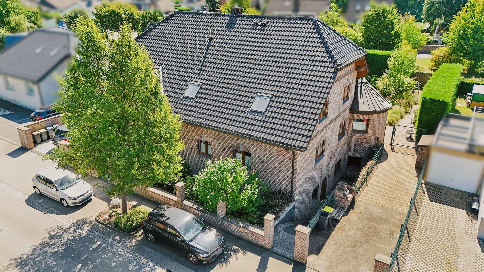 Für den gehobenen Geschmack: Luxusanwesen mit Einliegerwohnung  & Erweiterungsmöglichkeiten in Jüchen-Holz – Ansicht 44