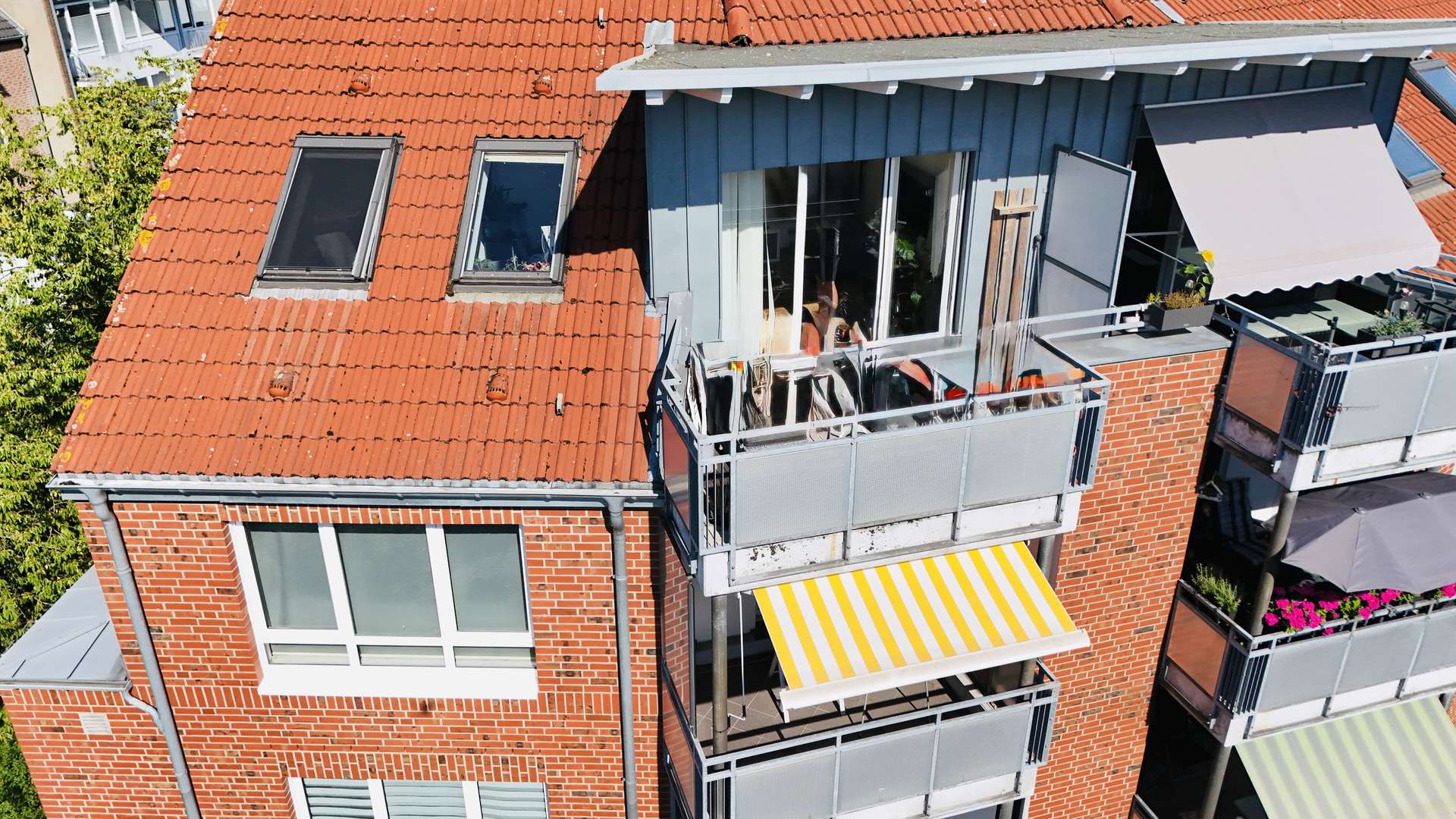 Modernes 2-Zimmer-Apartment mit Dachterrasse und TG-Stellplatz am Jröne Meerke in Neuss – Ansicht 4