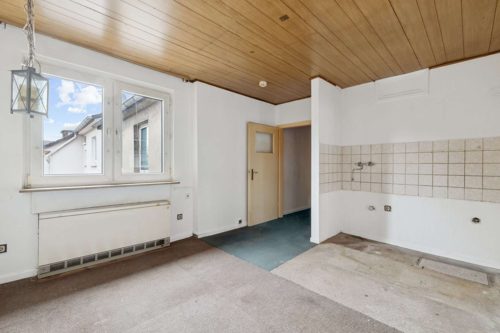 Leerstehende 2-Zimmer-Wohnung mit Potenzial für Ihre nächste Investition in Gladbeck – Ansicht 3