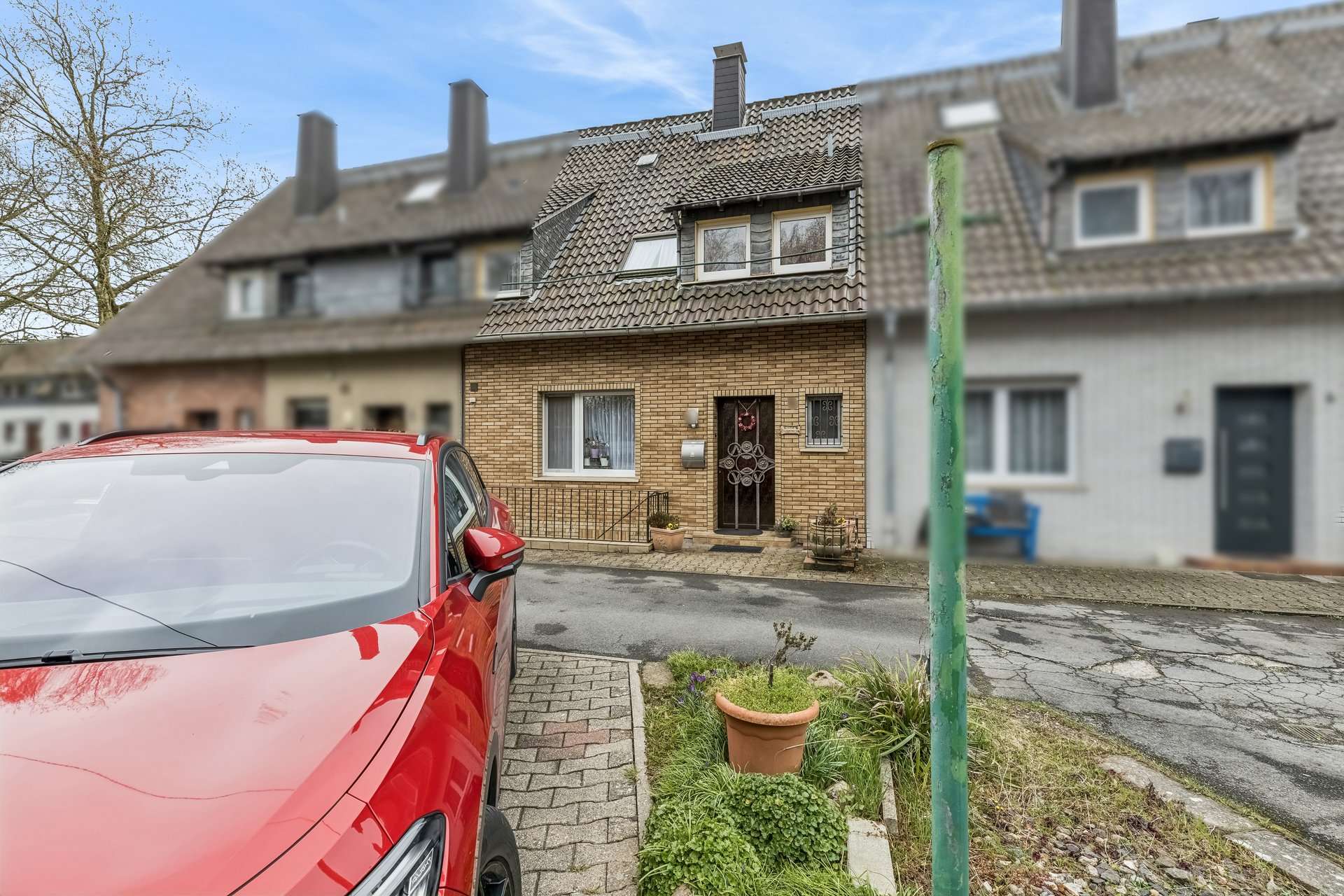Reihenhaus mit Wertsteigerungspotenzial und Entwicklungsspielraum