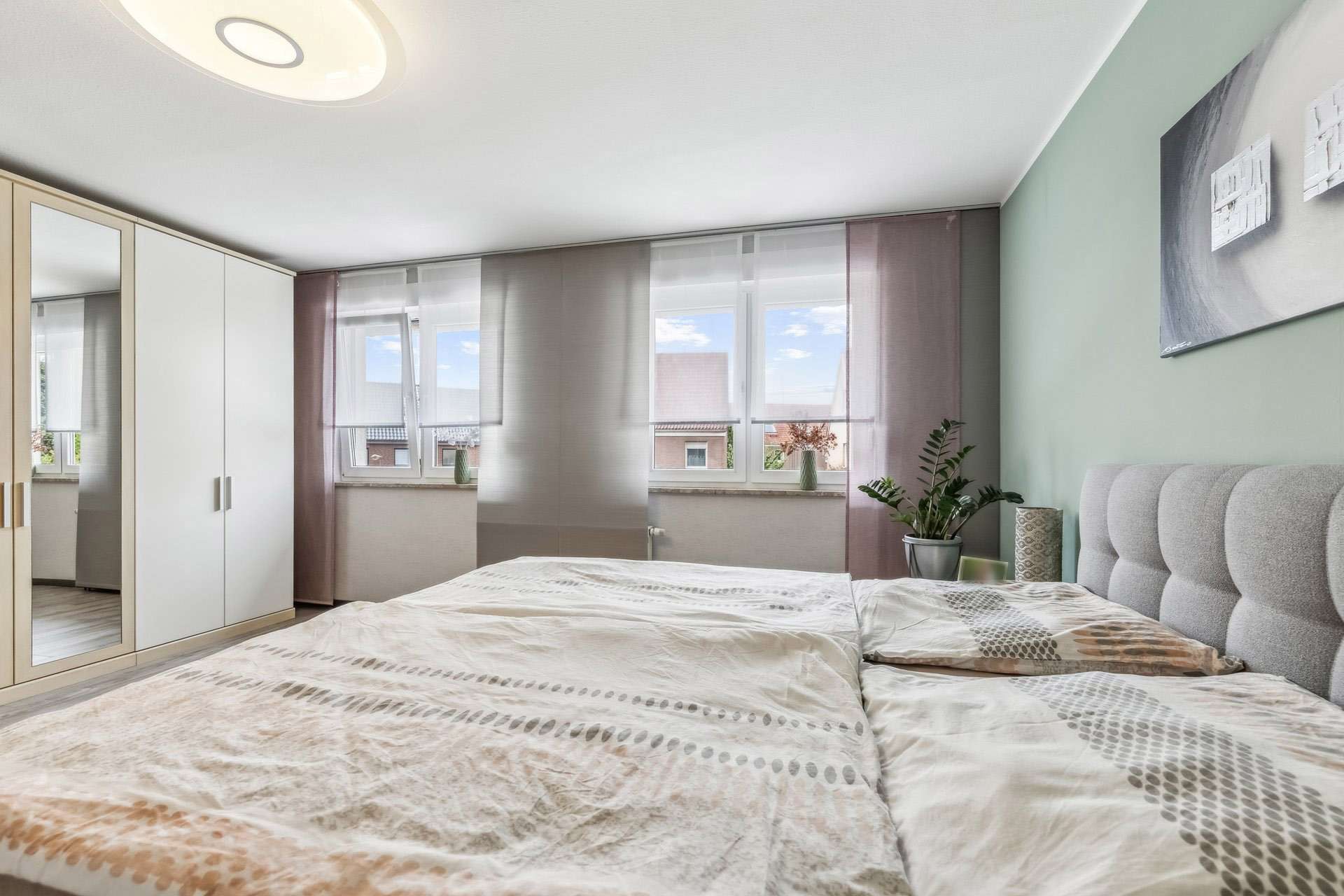 Wohlfühl-Oase mit Gartenidylle: Reihenhaus mit Solaranlage, Garage & viel Platz unterm Dach in Recklinghausen – Ansicht 28