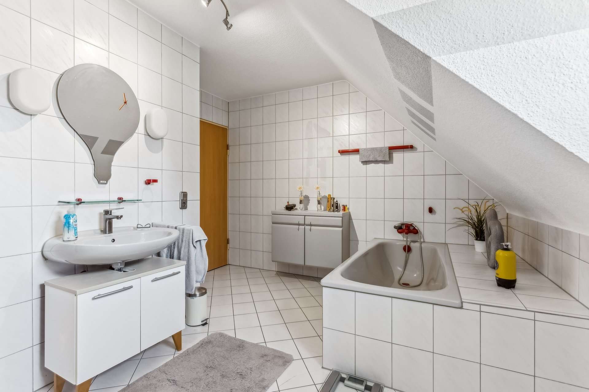 Stilvoll saniertes Mehrfamilienhaus – modernisiert und vielseitig nutzbar in Castrop-Rauxel – Ansicht 35