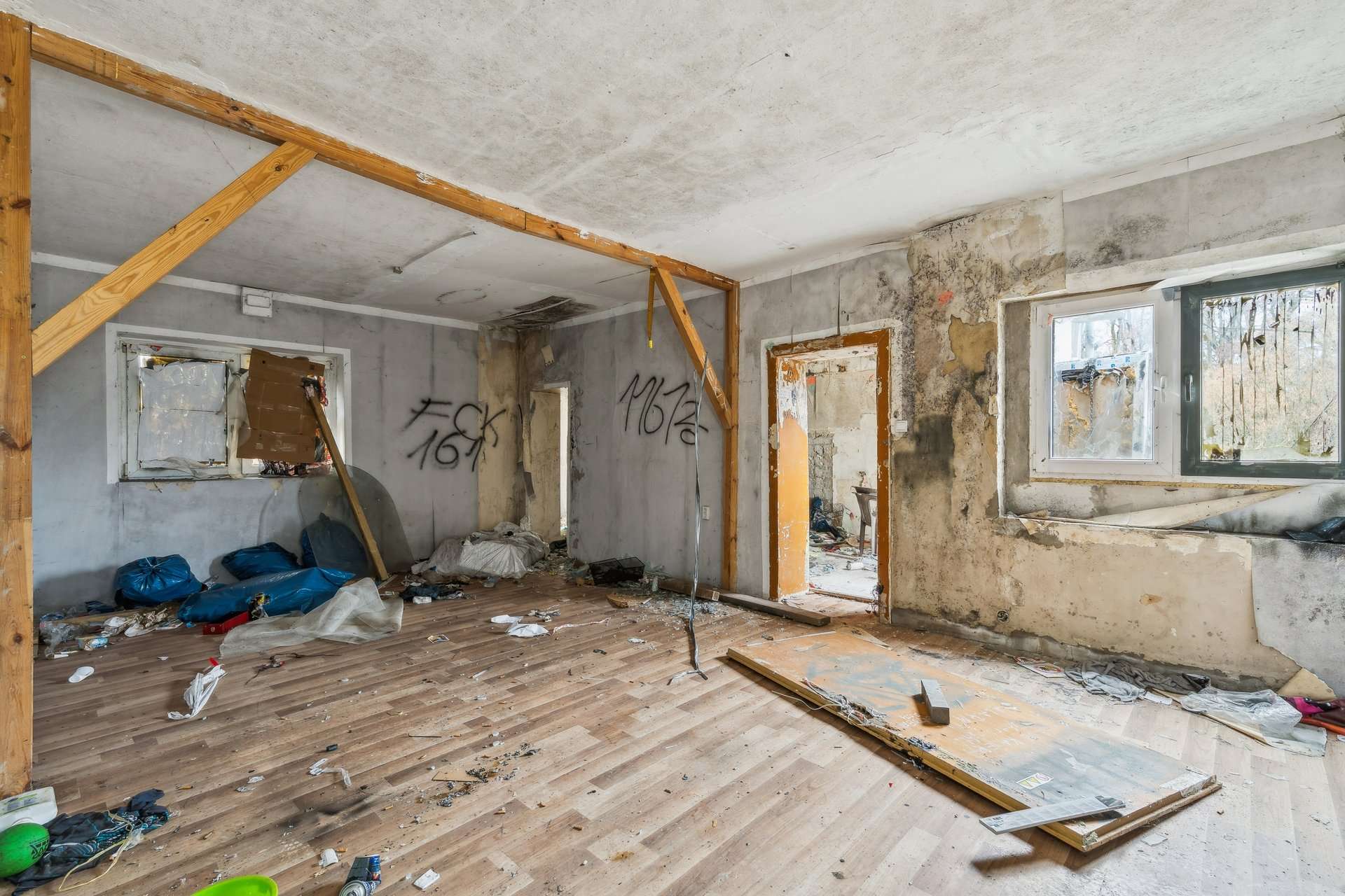 Potenzial trifft Raum: einzigartiges Grundstück mit sanierungsbedürftigem Bestand in Recklinghausen in Recklinghausen – Ansicht 6
