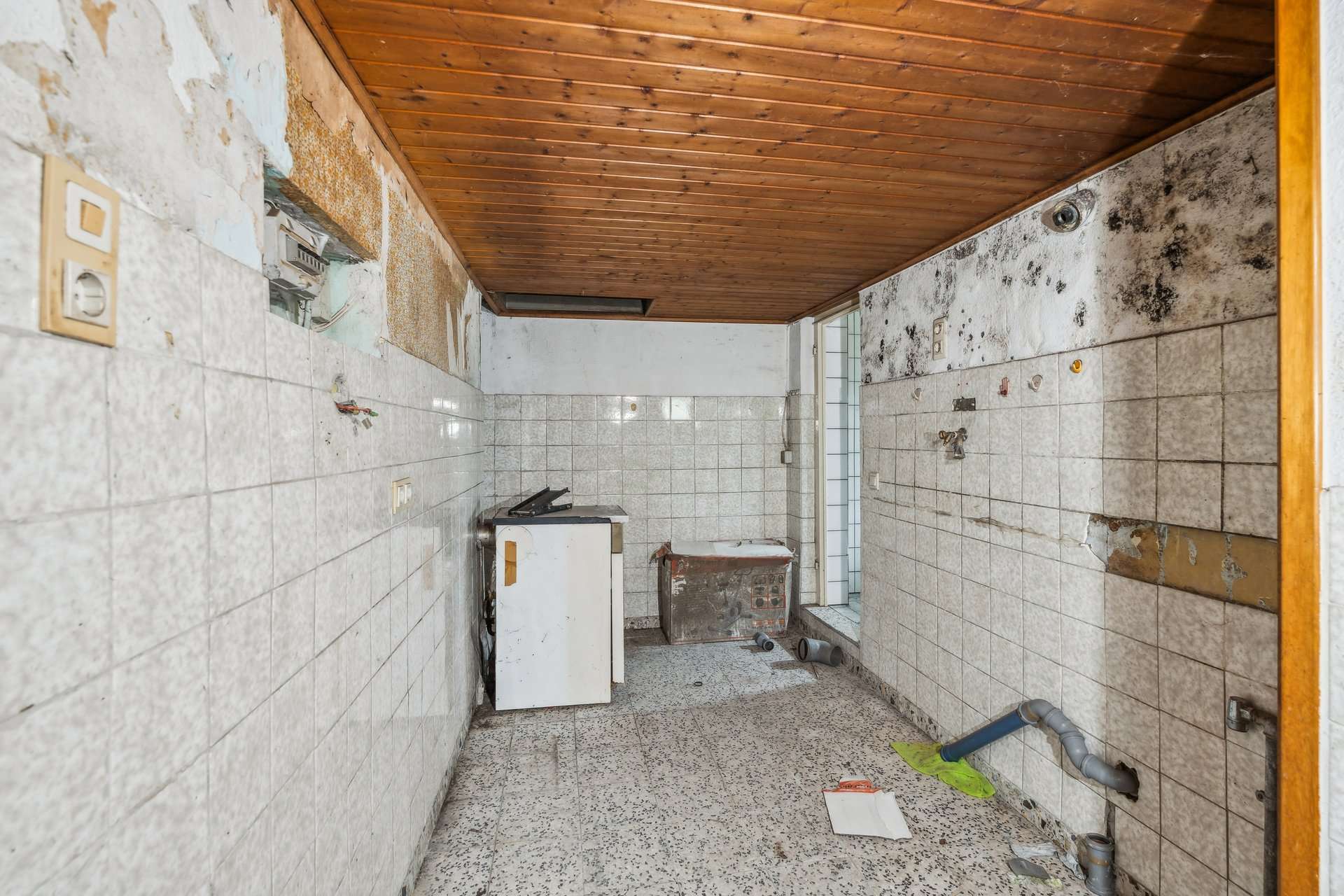 Potenzial trifft Raum: einzigartiges Grundstück mit sanierungsbedürftigem Bestand in Recklinghausen in Recklinghausen – Ansicht 10