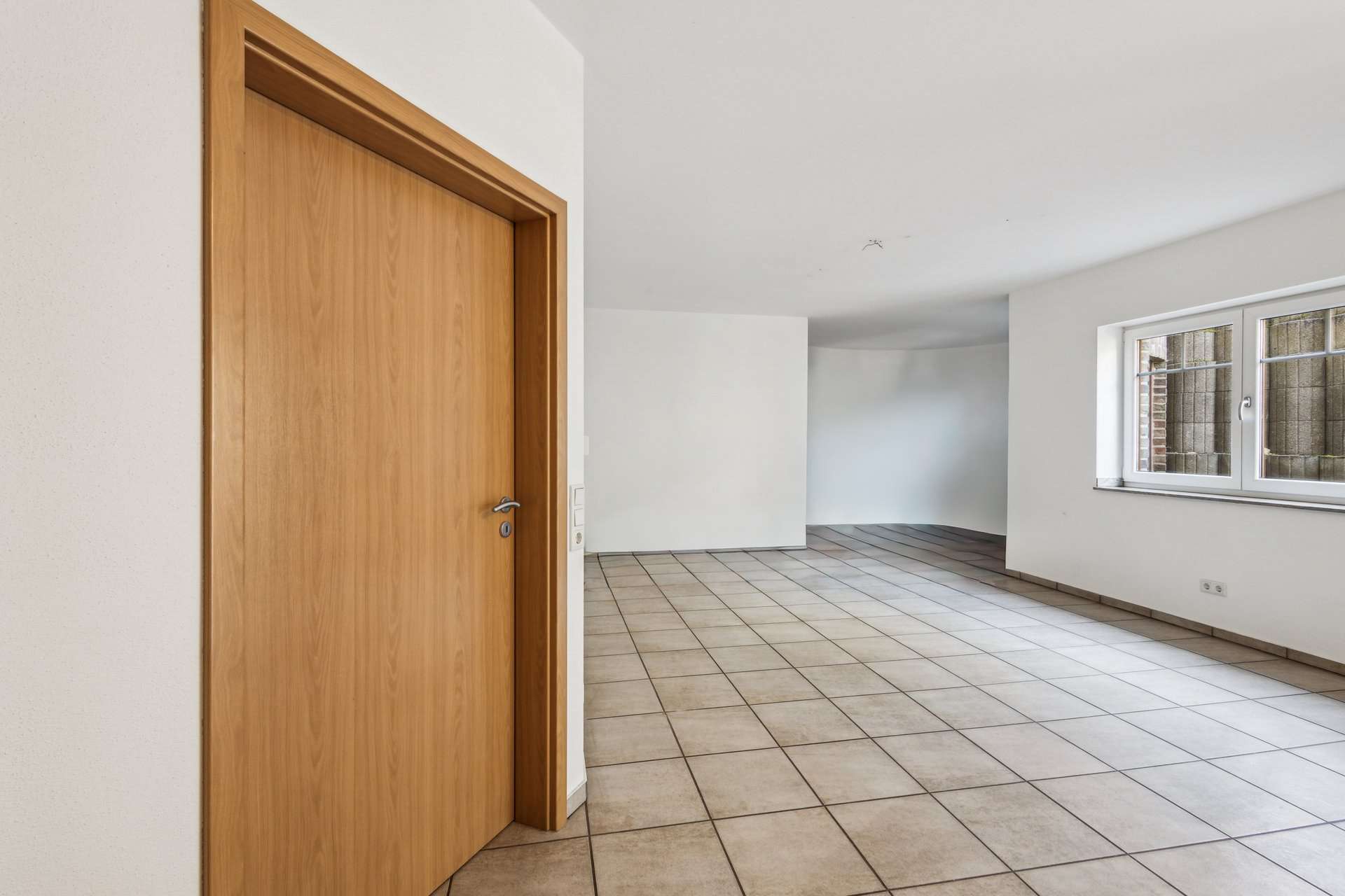 Für den gehobenen Geschmack: Luxusanwesen mit Einliegerwohnung  & Erweiterungsmöglichkeiten in Jüchen-Holz – Ansicht 37