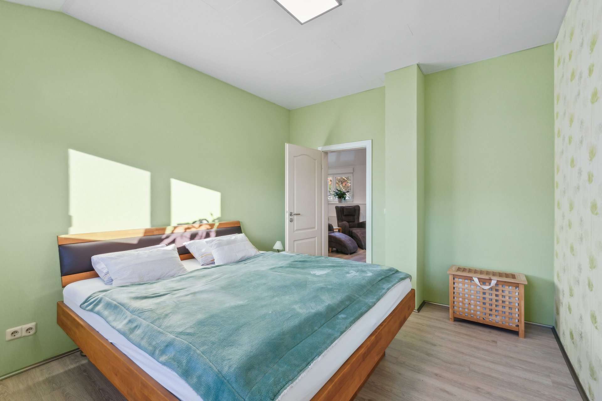 Helle Maisonettewohnung mit Balkon, Terrasse und Gemeinschaftsgarten auf Erbbaurechtsgrundstück in Gladbeck – Ansicht 16
