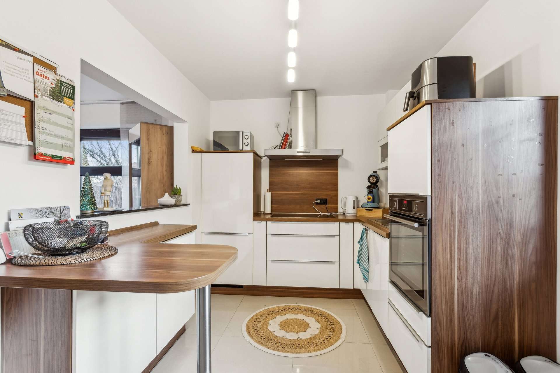 Großzügige Maisonettewohnung mit zwei Bädern und außergewöhnlichem Balkon in Oer-Erkenschwick – Ansicht 3