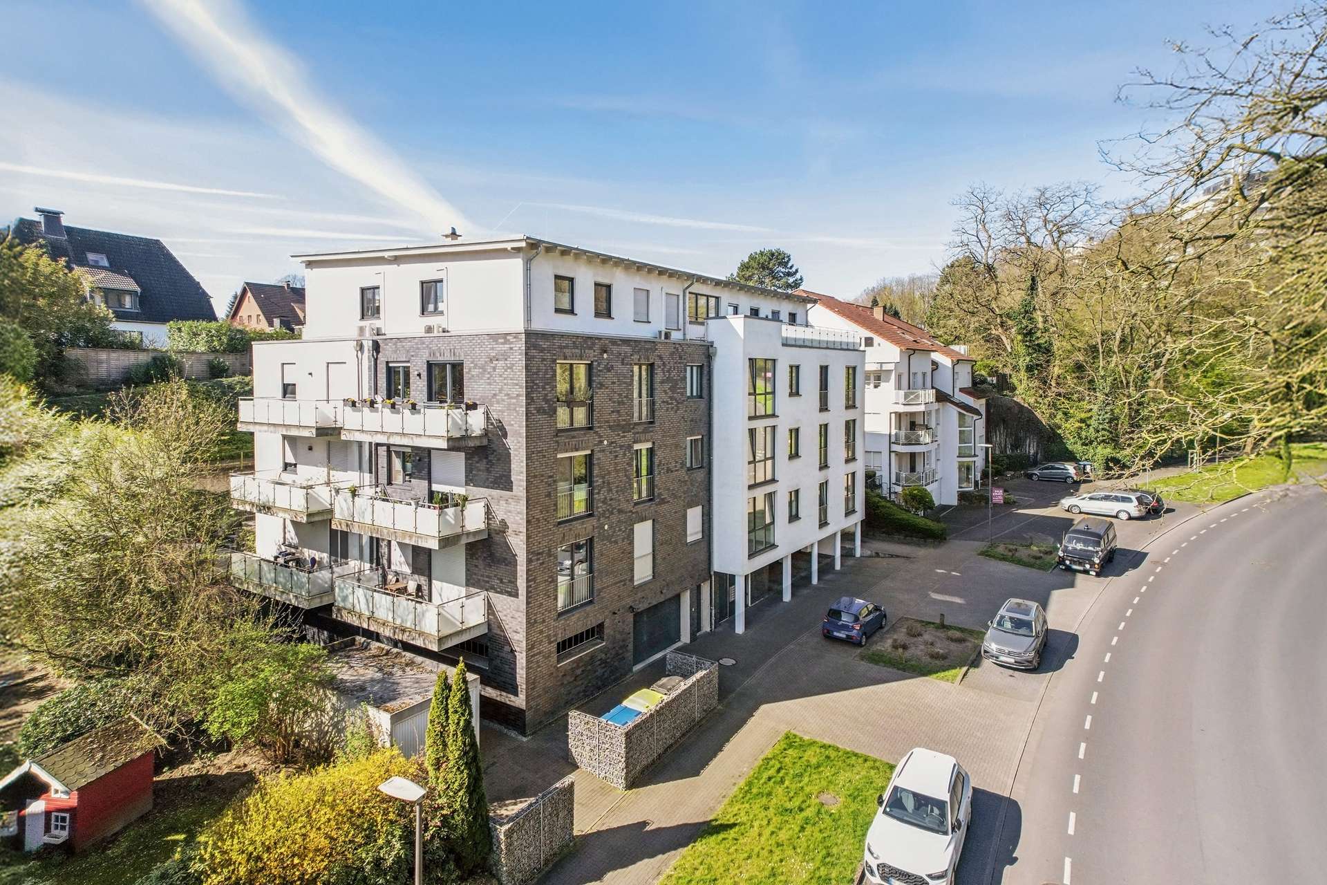 Repräsentatives Penthouse mit Dachterrasse, Einbauküche und Einzelgarage direkt am Rosengarten in Recklinghausen – Ansicht 23