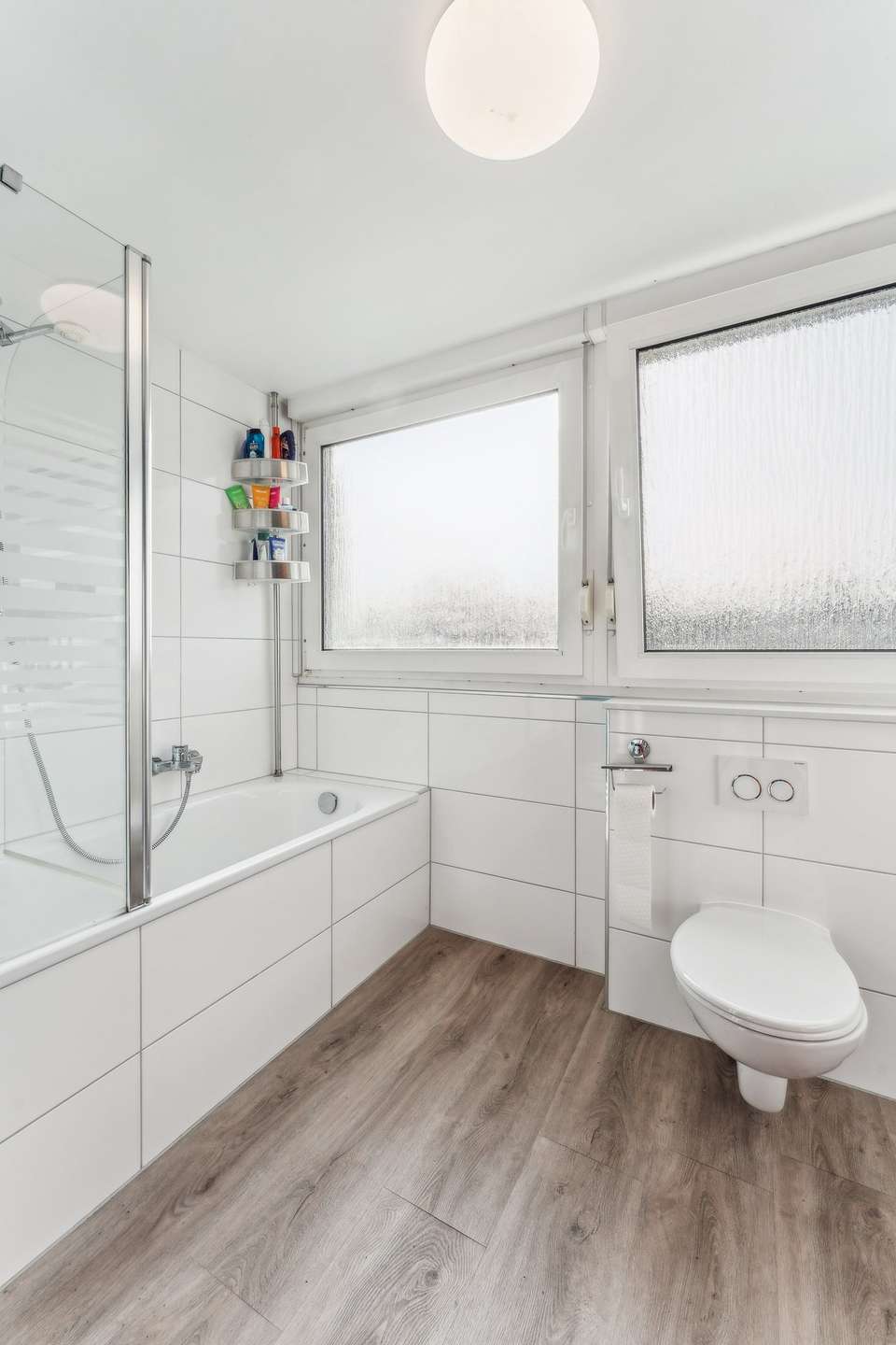 Lichtdurchflutete Dachgeschosswohnung mit sonnigem Balkon & Stellplatz in Wuppertal – Ansicht 3