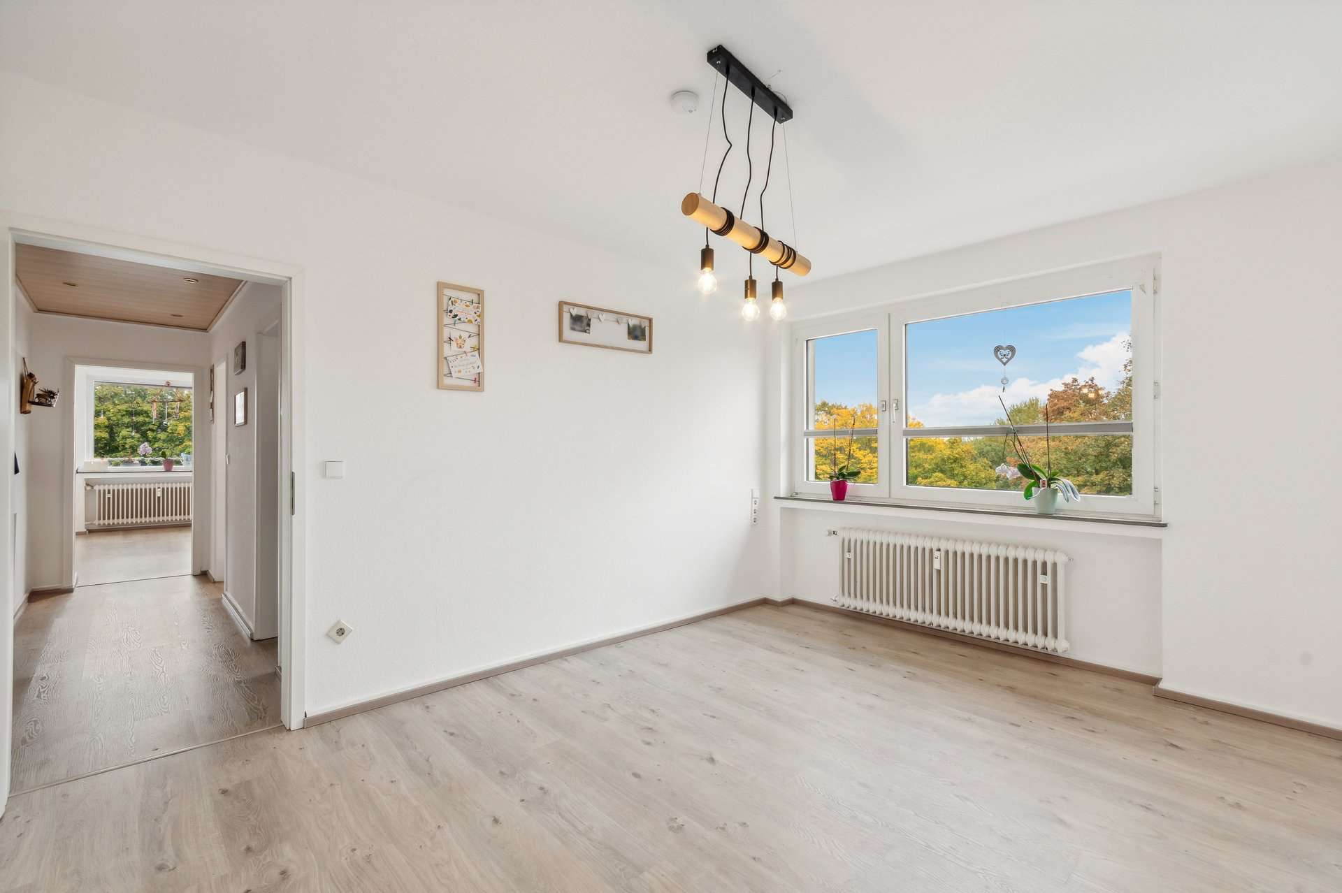 Freigezogene 2,5 Zimmer Wohnung mit toller Aufteilung, Balkon und optionaler Einbauküche in Dorsten – Ansicht 3