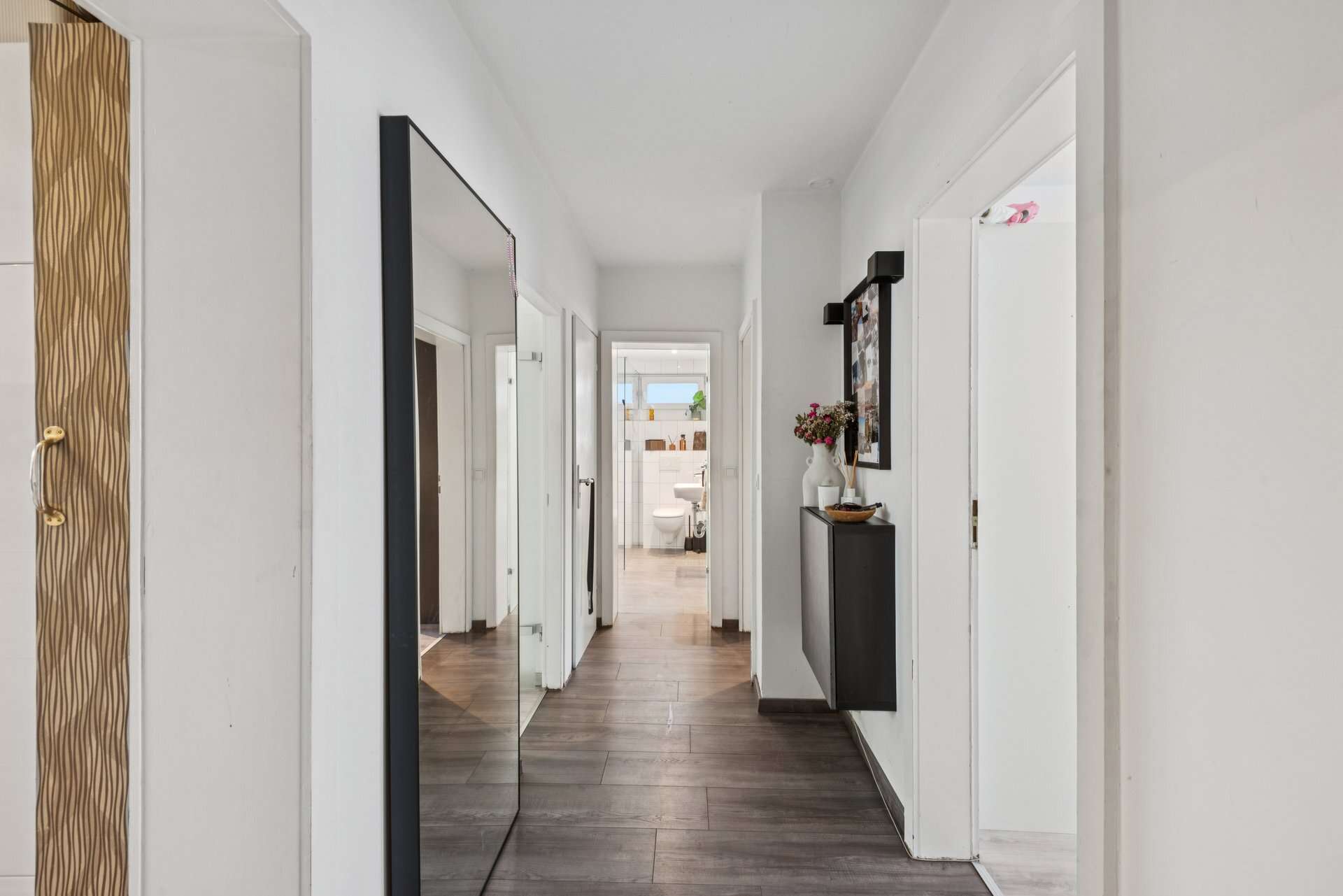 Helle 3 Zimmerwohnung mit großer Terrasse in Duisburg/Rheinhausen in Duisburg – Ansicht 2