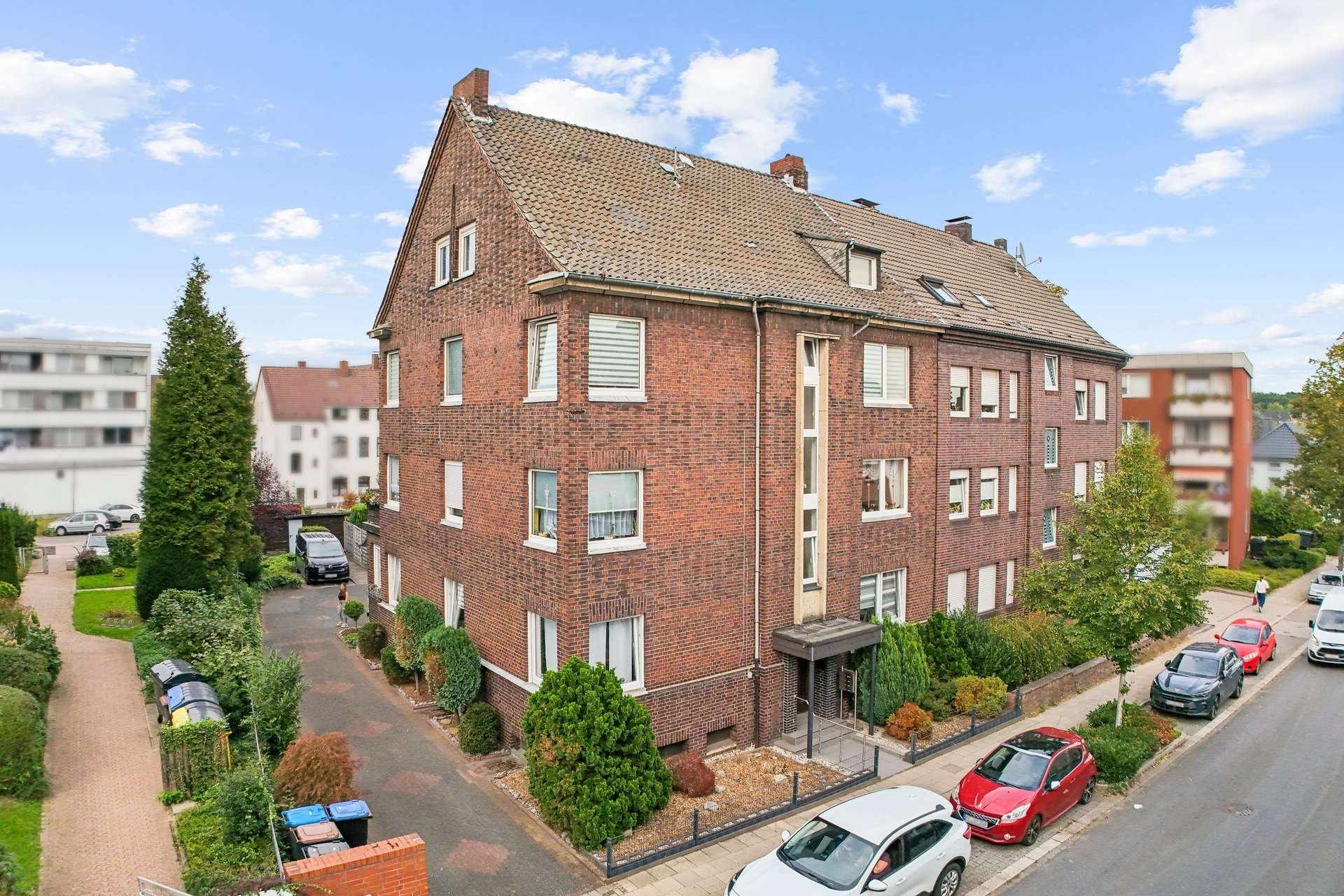 Solides Wohninvestment – gepflegtes Mehrfamilienhaus mit 4 vermieteten Einheiten