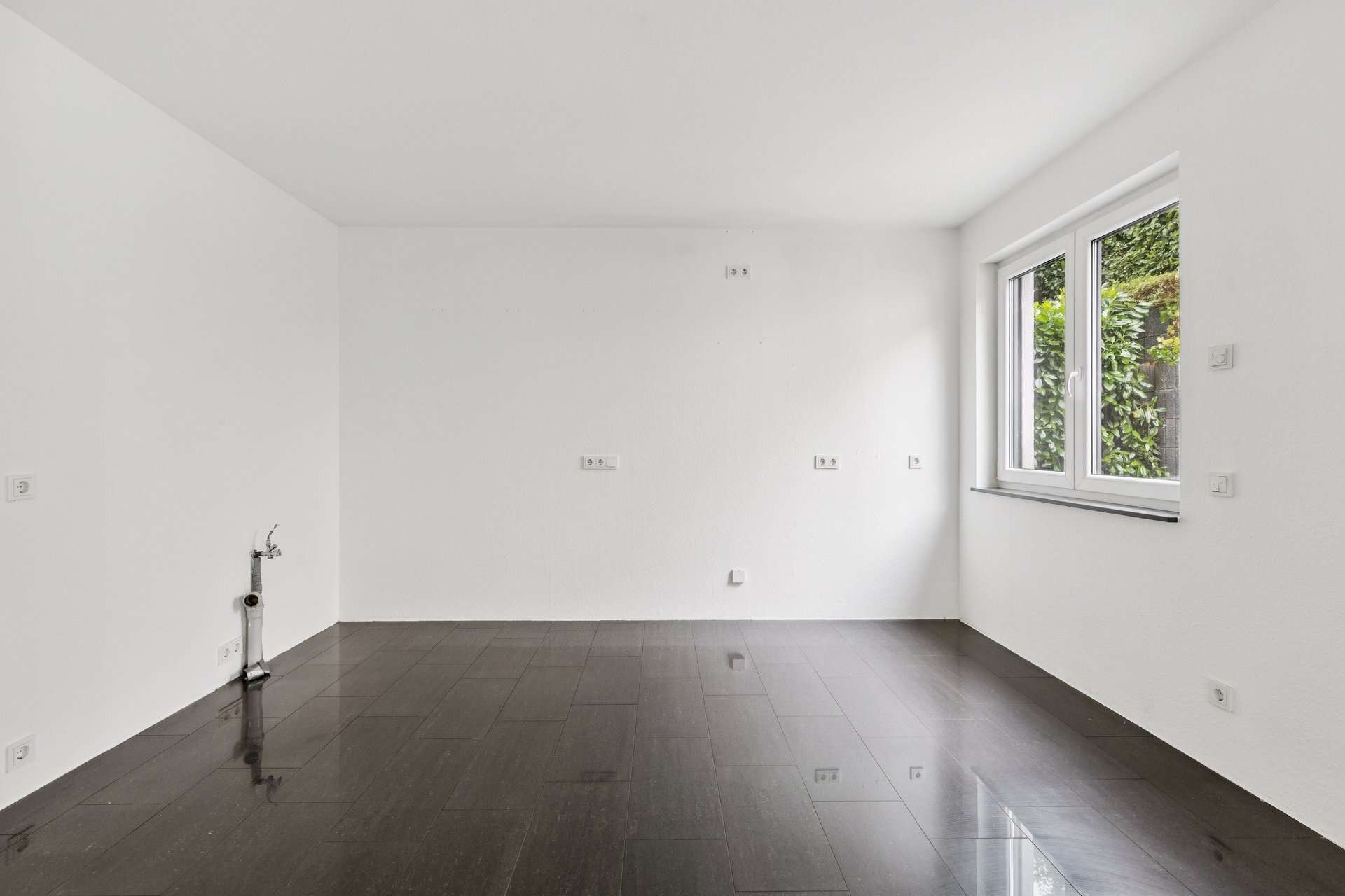 Repräsentative Eigentumswohnung mit Balkon, Terrasse und Tiefgarage direkt am Rosengarten in Recklinghausen – Ansicht 6