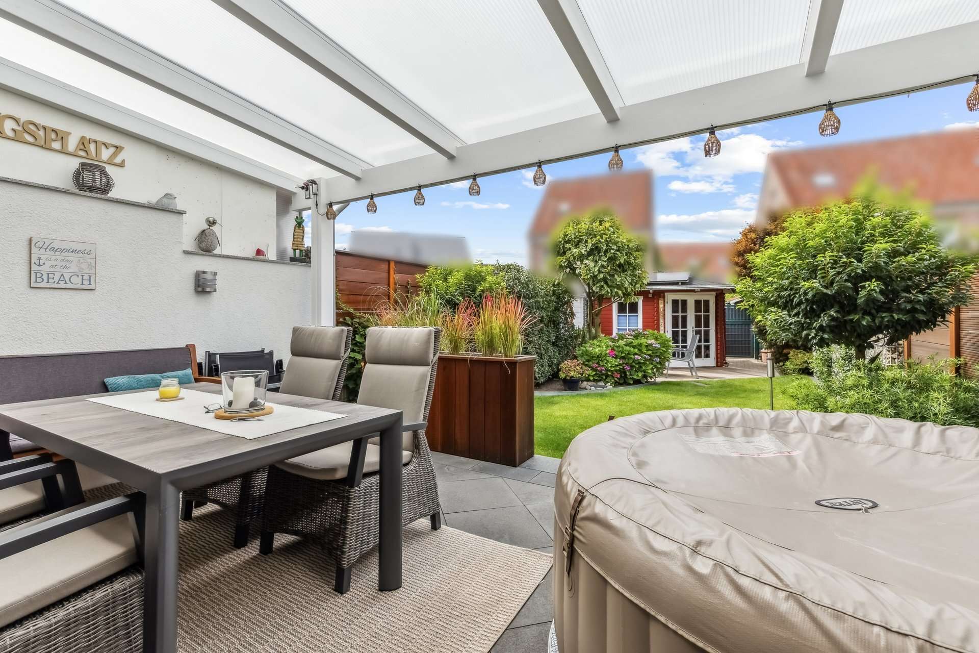 Wohlfühl-Oase mit Gartenidylle: Reihenhaus mit Solaranlage, Garage & viel Platz unterm Dach in Recklinghausen – Ansicht 11