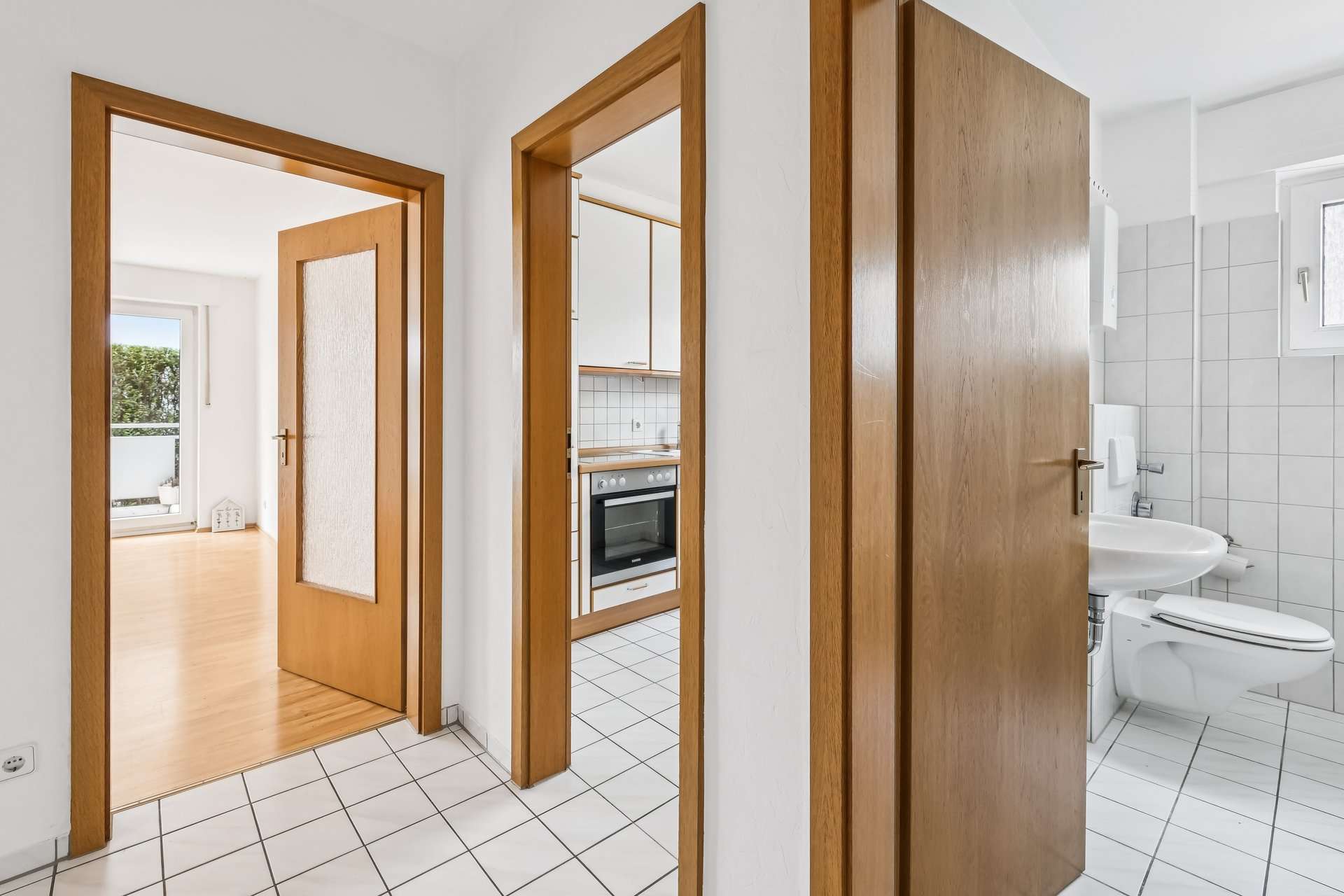 Wohnen mit Komfort: Erdgeschosswohnung mit Balkon & Garage in Marl – Ansicht 8