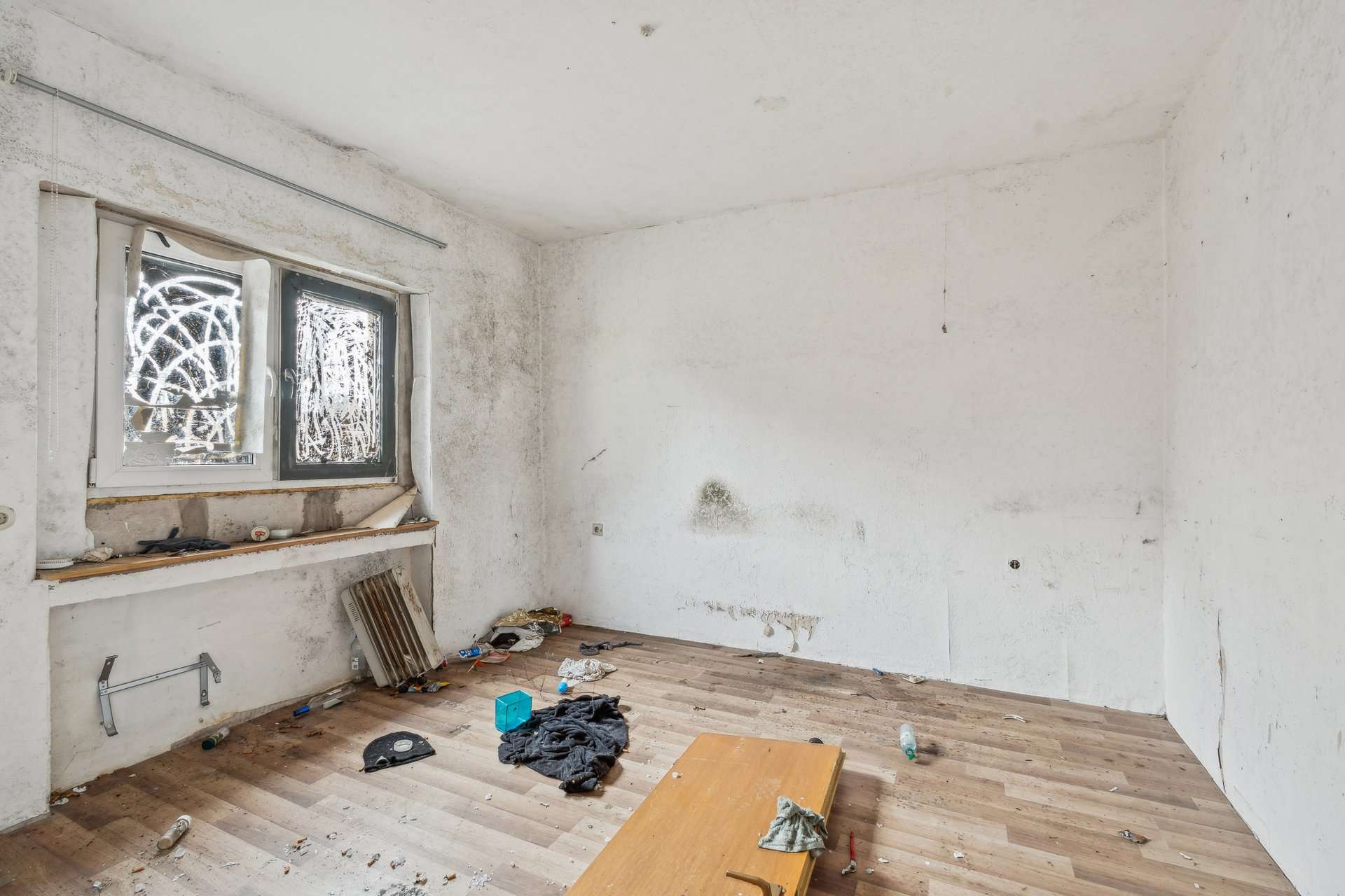 Potenzial trifft Raum: einzigartiges Grundstück mit sanierungsbedürftigem Bestand in Recklinghausen in Recklinghausen – Ansicht 4