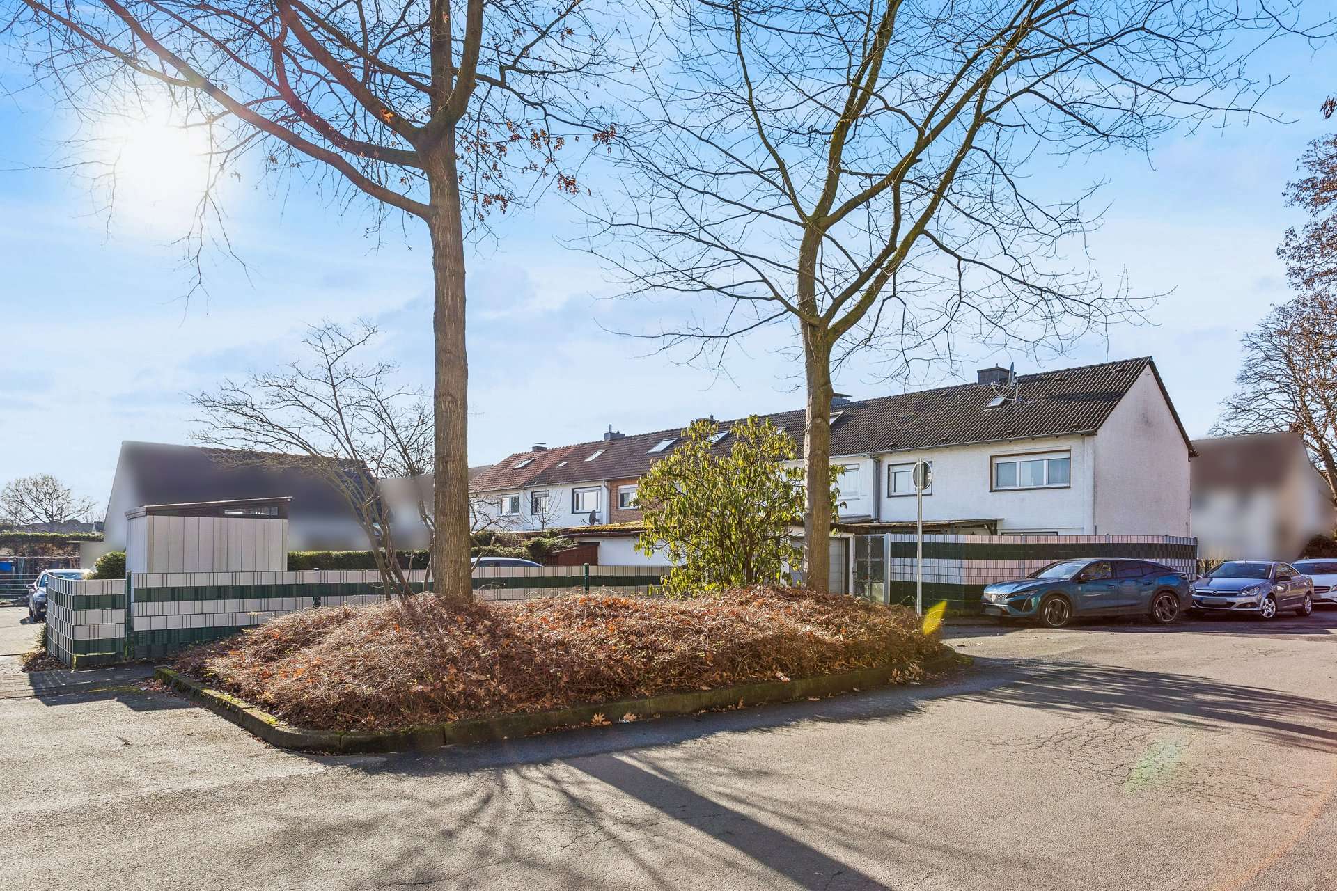 Modernisiertes Reiheneckhaus mit großem Eckgrundstück & 2 Garagen in Bergkamen – Ansicht 19