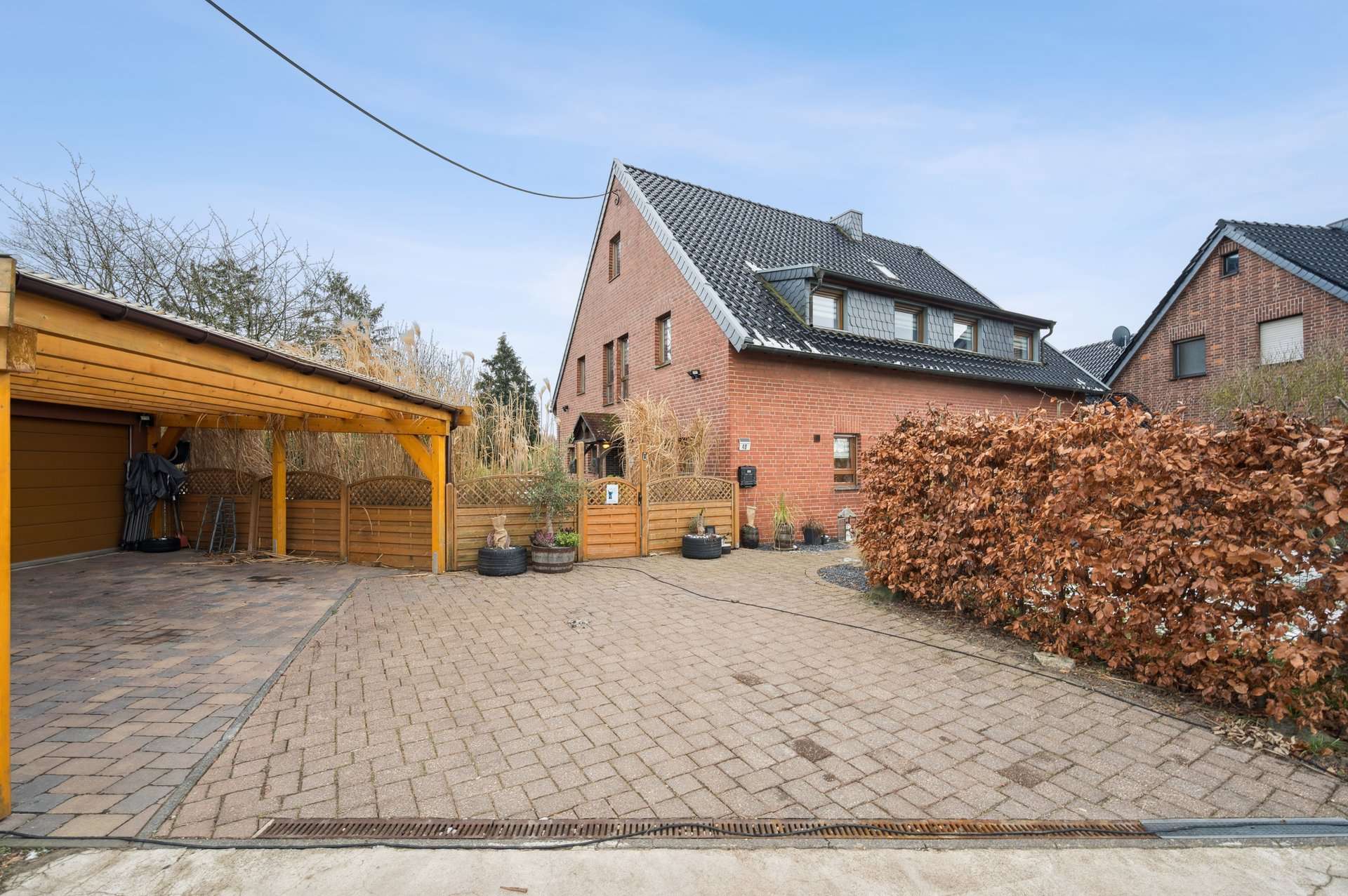 Ankommen, aufatmen, bleiben – modernisiertes Familiendomizil auf außergewöhnlichem Grundstück in Schwalmtal – Ansicht 23