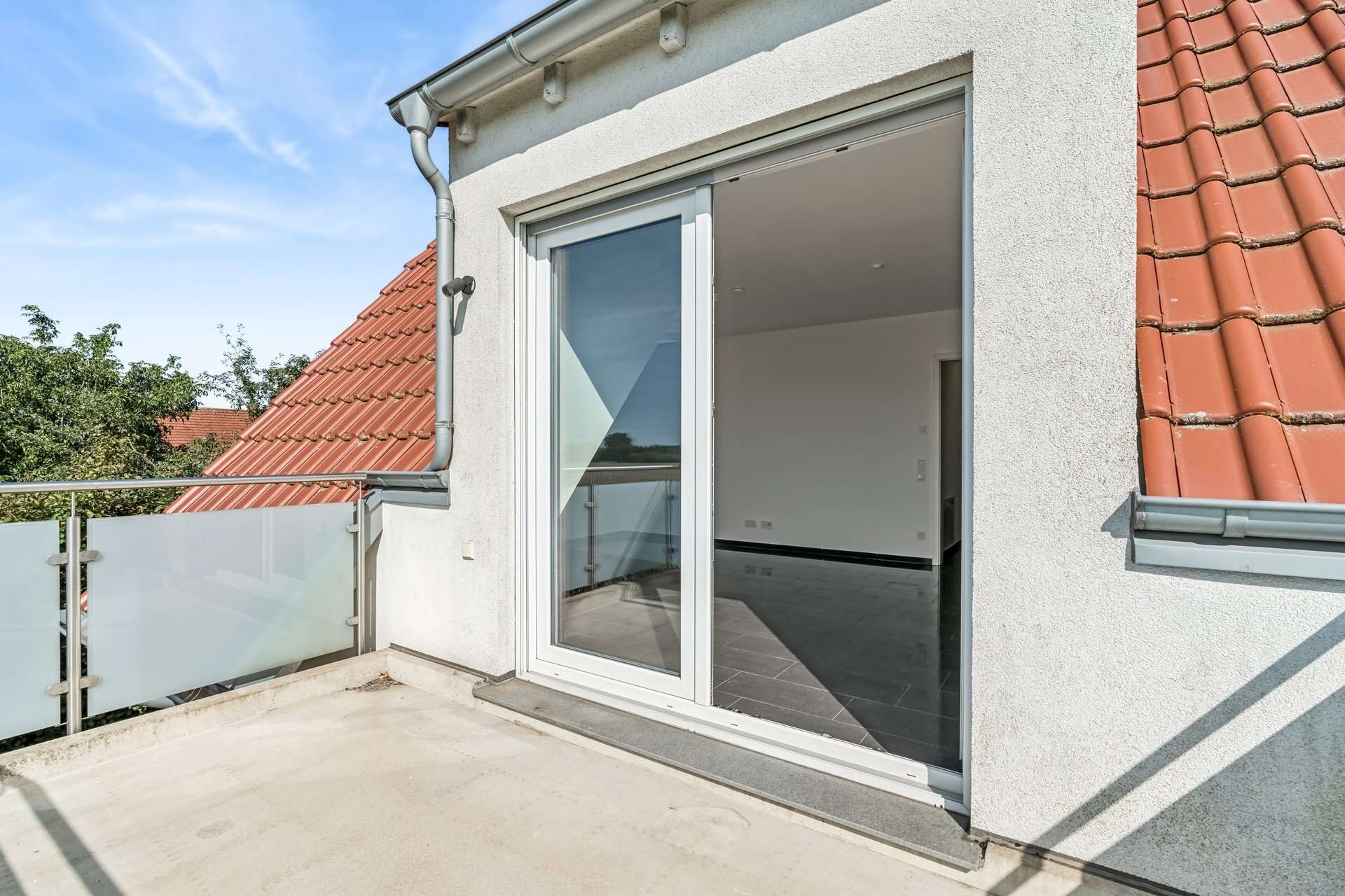 Wohnen mit Weitblick: Helle Etagenwohnung mit Aufzug, großem Balkon, Feldpanorama und Stellplatz in Dorsten – Ansicht 6
