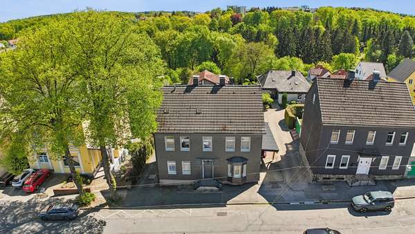 Viel Platz für die ganze Familie – großzügiges Zuhause mit Garten und vielseitigen Möglichkeiten