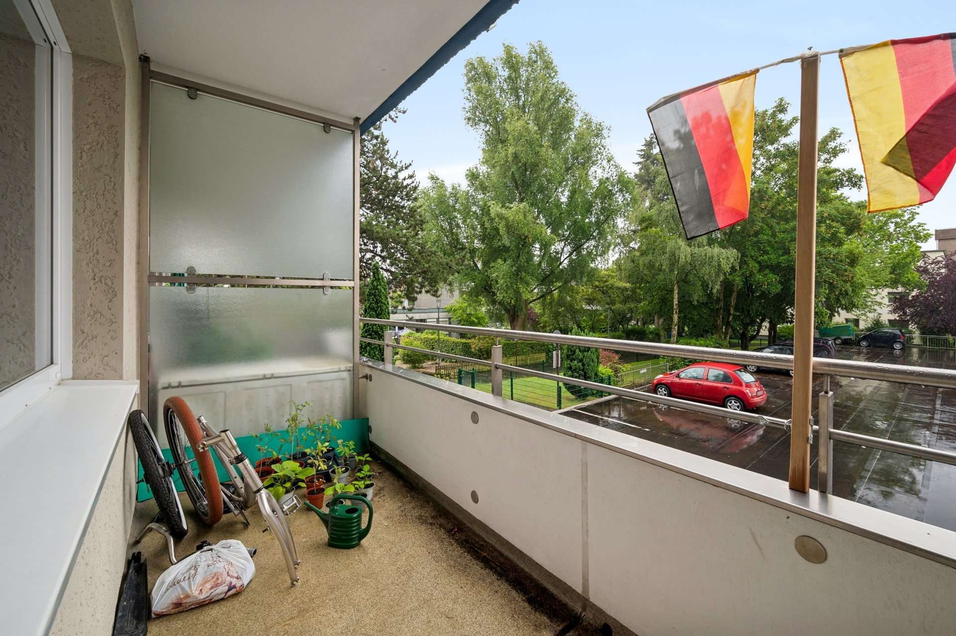 Clever investieren: Helle 1-Zimmer-Wohnung mit Balkon und Entwicklungspotenzial in Kaarst – Ansicht 4