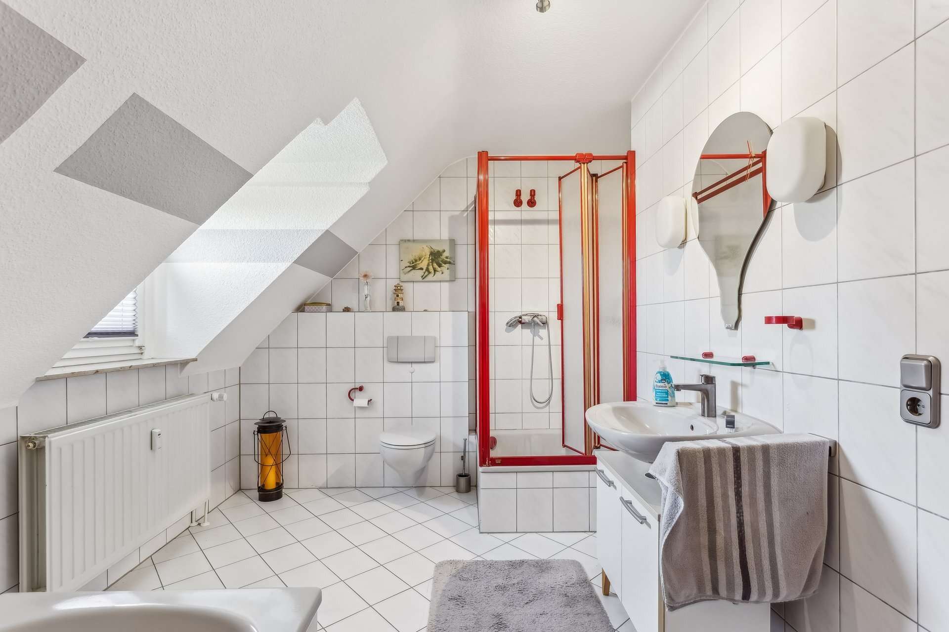 Stilvoll saniertes Mehrfamilienhaus – modernisiert und vielseitig nutzbar in Castrop-Rauxel – Ansicht 34