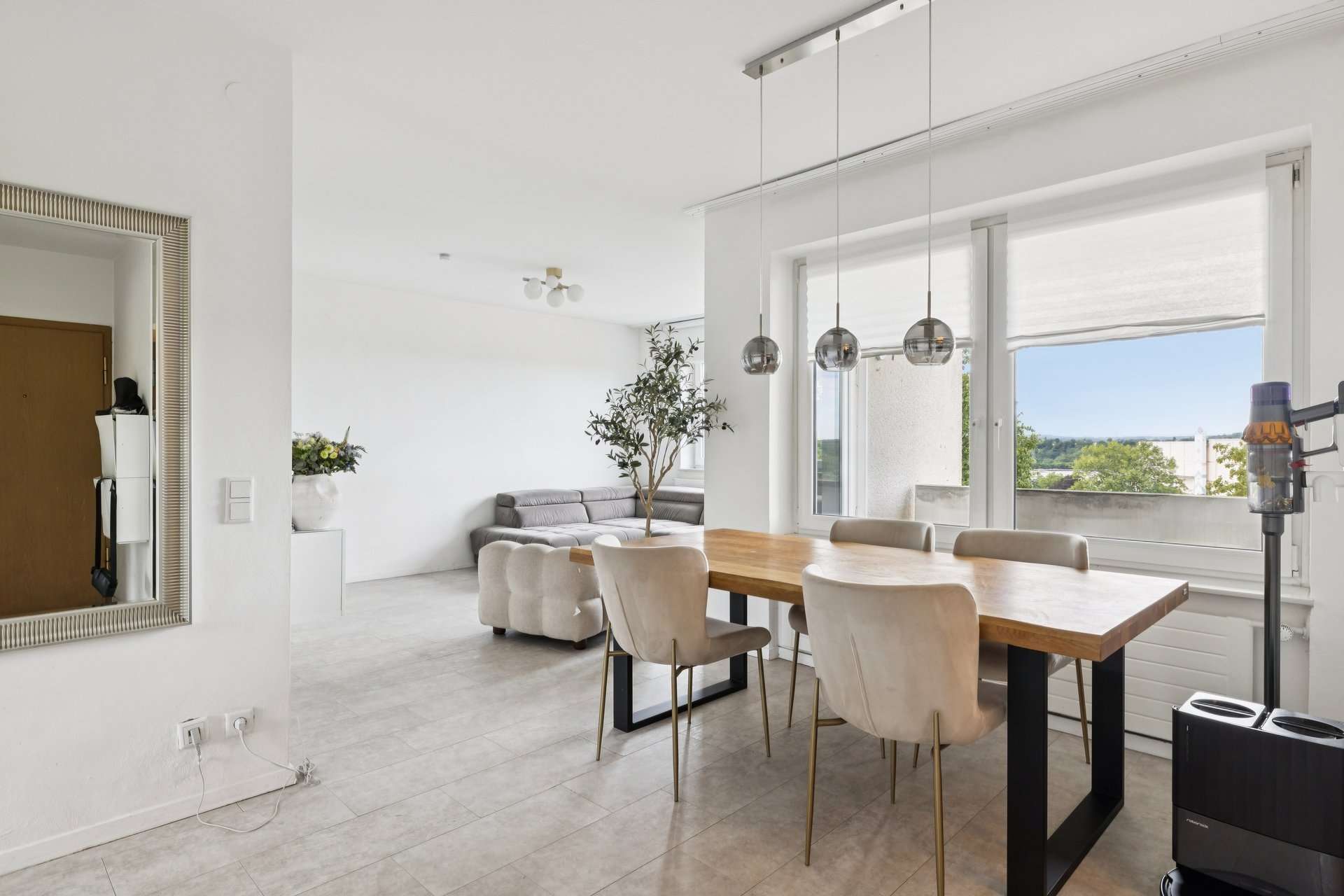 Modernisierte Eigentumswohnung mit Balkon – ideal für Eigennutzer und Kapitalanleger