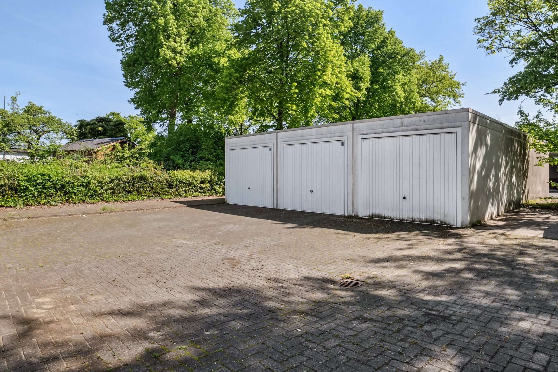 Großzügiger Bungalow am Feldrand mit über 200 m² Wohnfläche, Kamin, Garten und wertiger Ausstattung in Dorsten – Ansicht 42