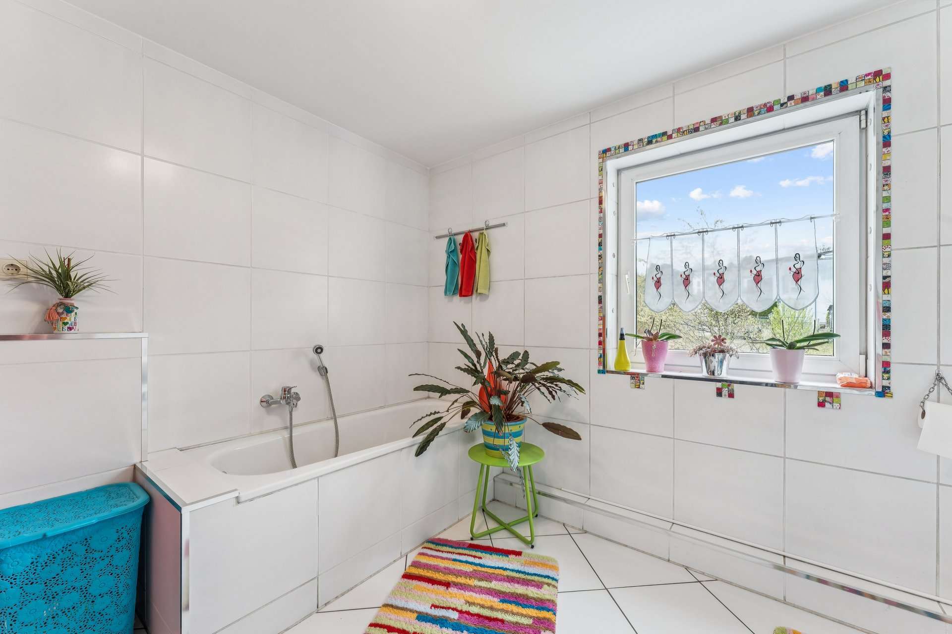 Moderne 2-Zimmer Wohnung mit Südbalkon & Garage in ruhiger Sackgassenlage in Wuppertal – Ansicht 6