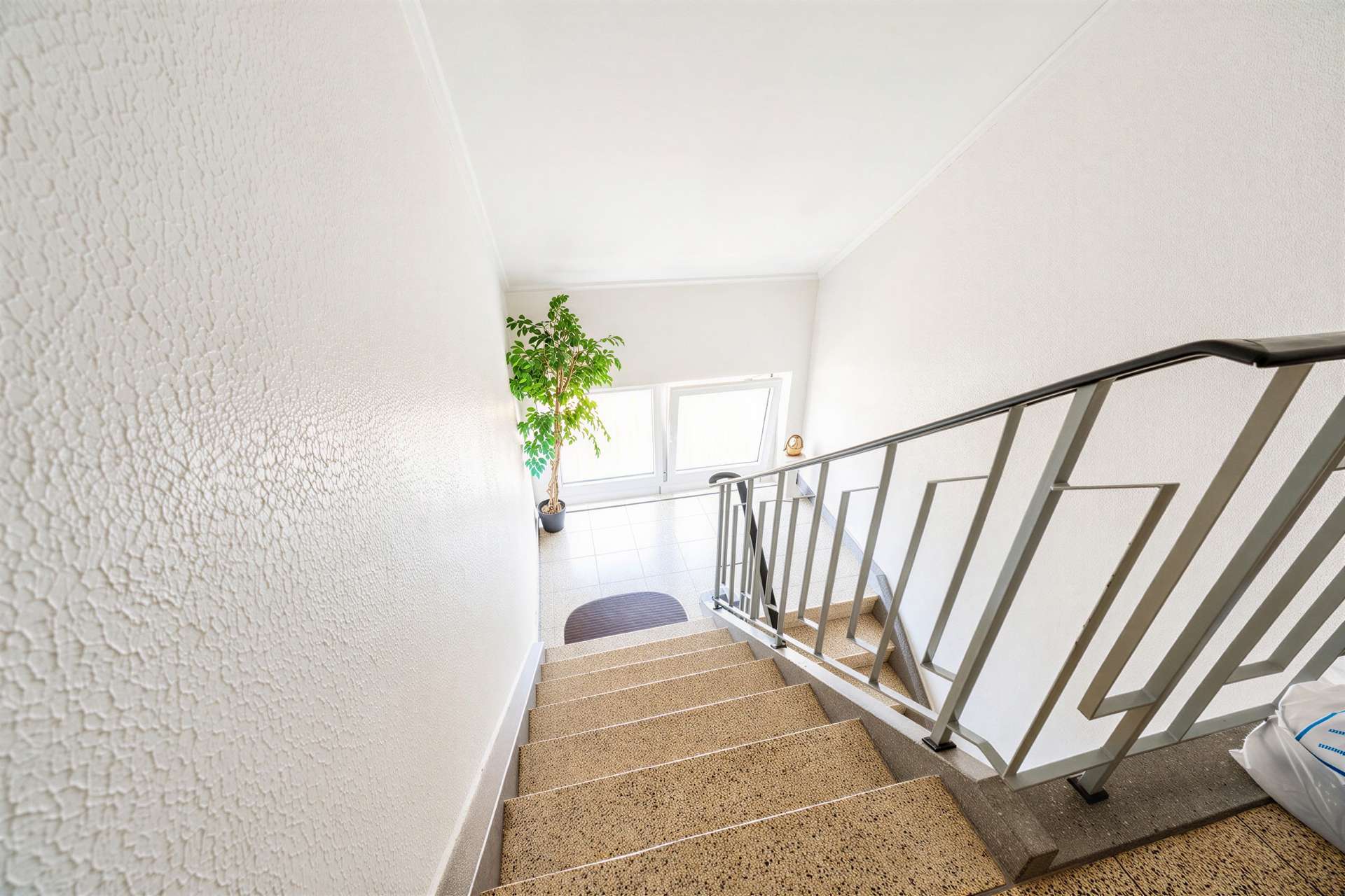 Sofort bezugsfrei – 3-Zimmer-Wohnung mit Stellplatz + zusätzlichem Apartment in Leverkusen in Leverkusen – Ansicht 10