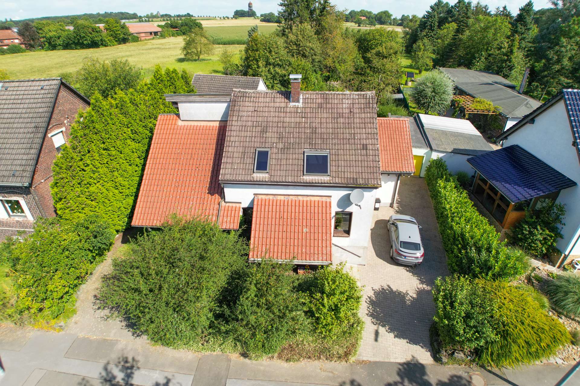 Bezauberndes Einfamilienhaus mit Einliegerwohnung im Landhausstil mit weitläufigem Grundstück in Dortmund – Ansicht 43