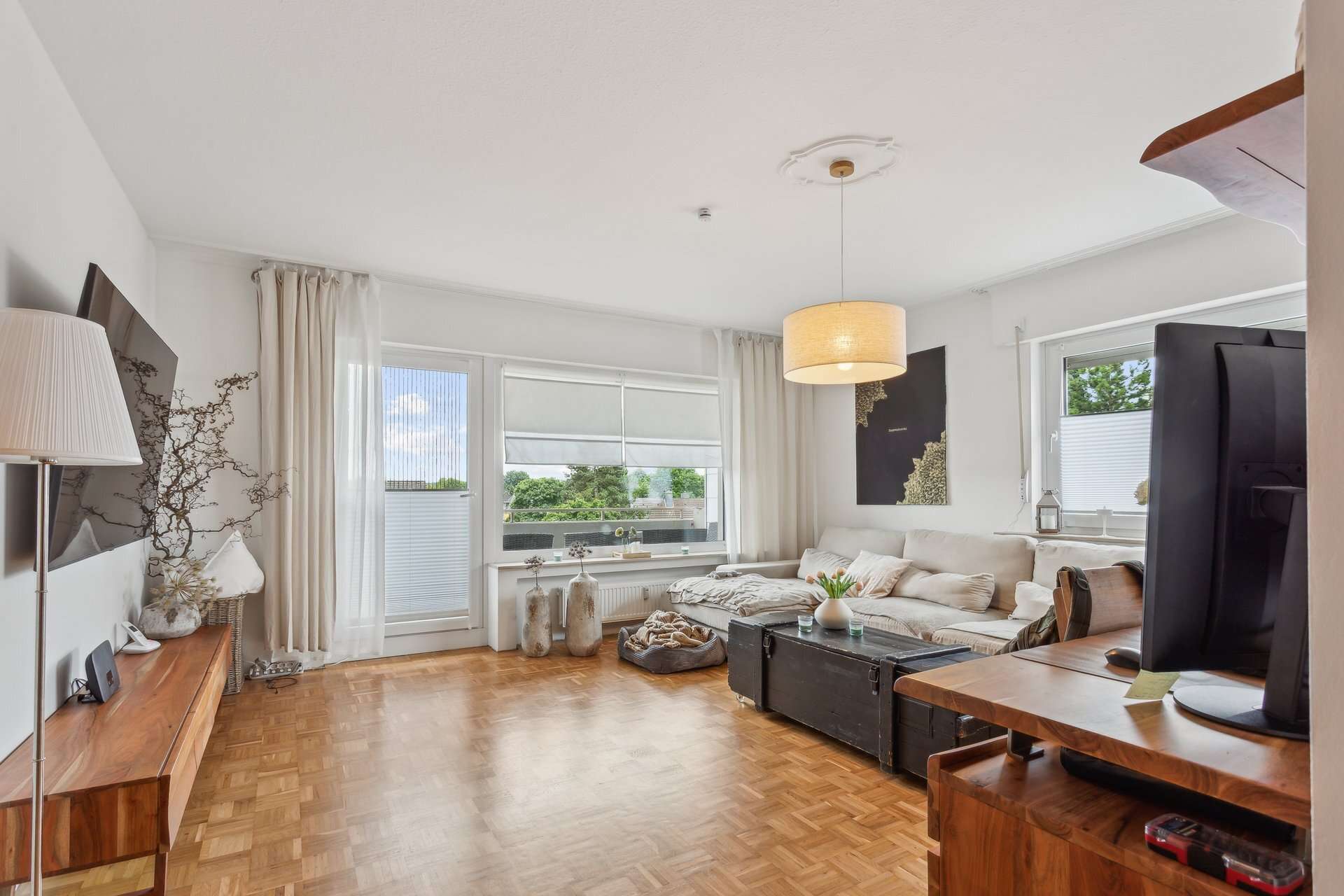 Lichtdurchflutete Dachgeschosswohnung mit Balkon und Garage in gepflegtem Haus in Castrop-Rauxel – Ansicht 2
