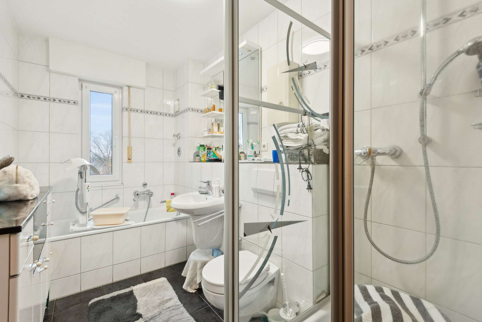 Attraktives Wohnkonzept im Riegefeld – 3 Zimmer, Balkon und optionalen Tiefgaragenstellplätzen in Marl – Ansicht 9