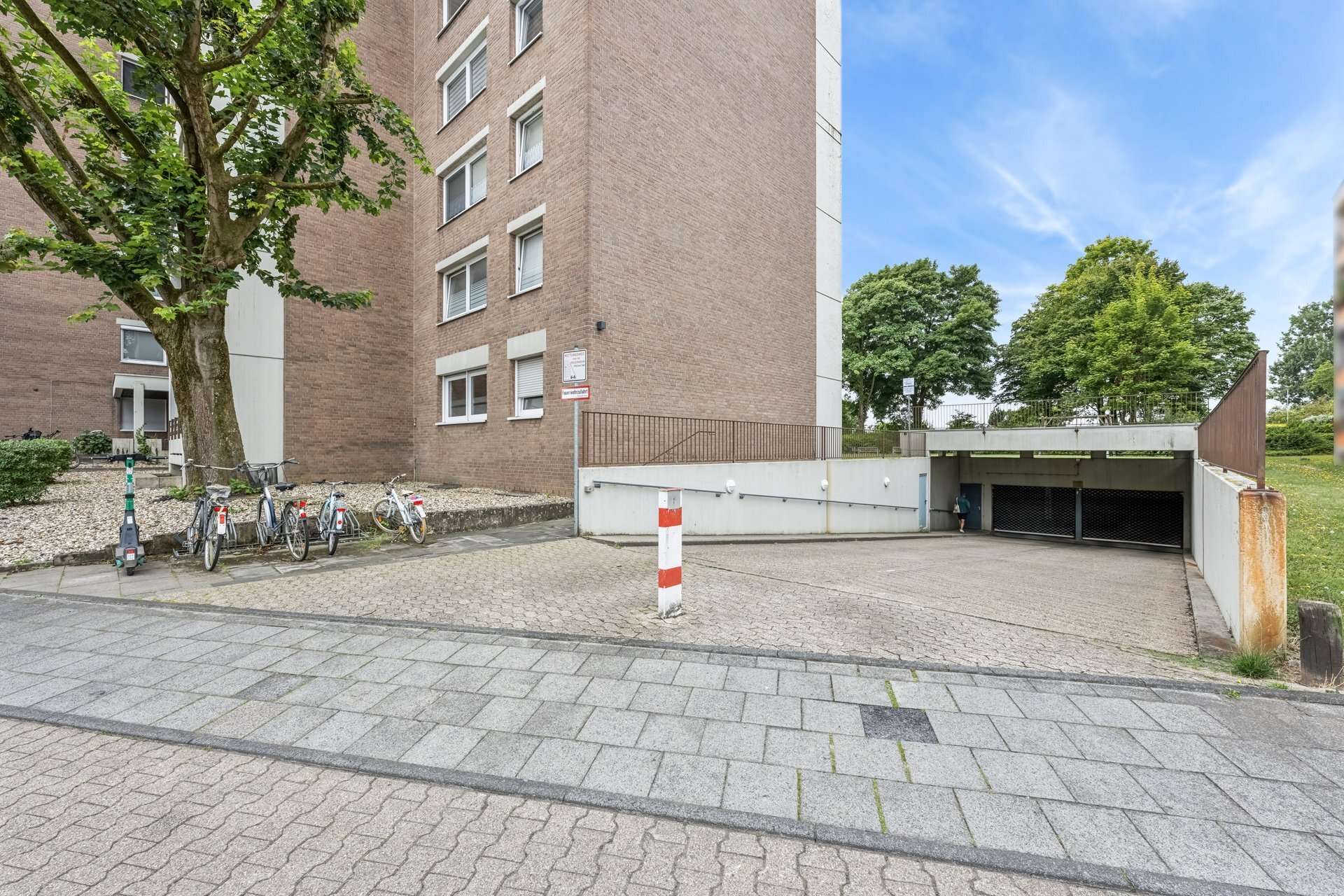 Komplett modernisierte 2-Zimmerwohnung mit TG wartet auf SIE.... in Neuss – Ansicht 11