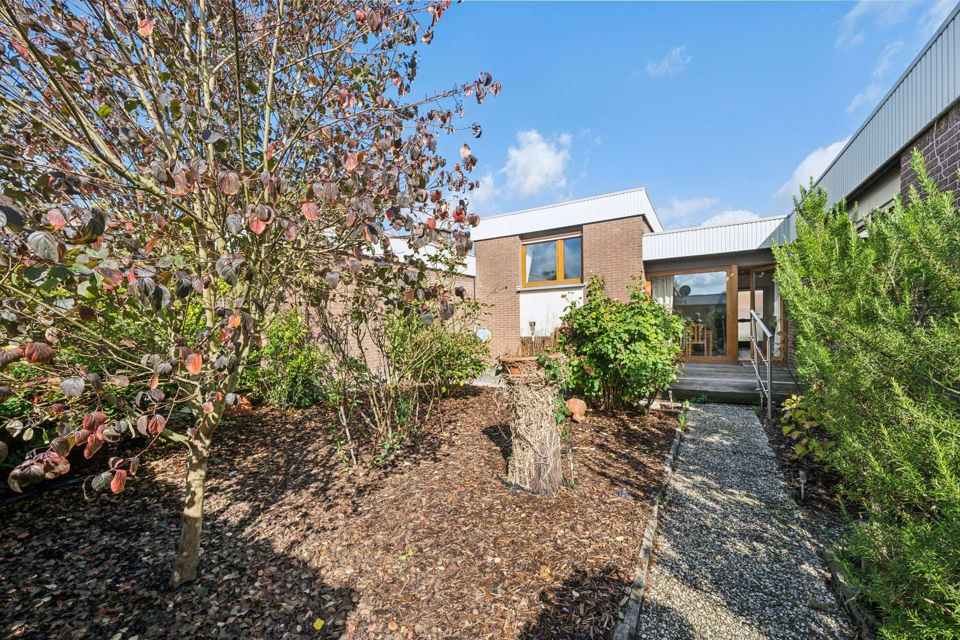 Wohnen mit Garten und Terrasse: Split-Level-Reihenhaus als Alternative zur Eigentumswohnung in Hamm – Ansicht 4