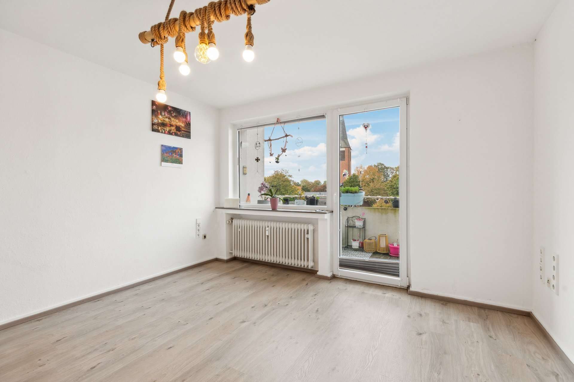 Freigezogene 2,5 Zimmer Wohnung mit toller Aufteilung, Balkon und optionaler Einbauküche in Dorsten – Ansicht 6