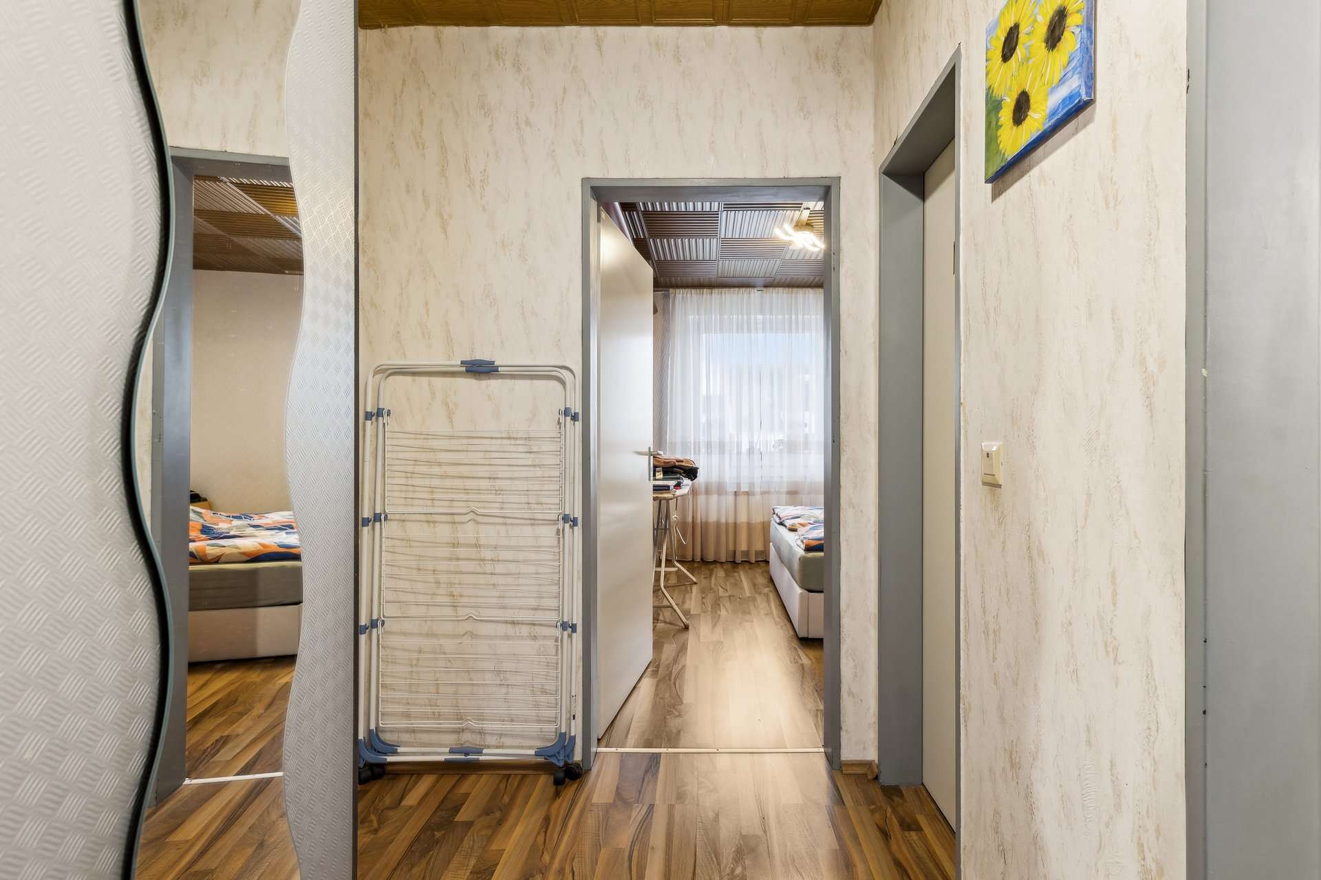 Vermietete 3,5-Zimmer-Wohnung mit Loggia, Aufzug und Tiefgaragenstellplatz in Essen – Ansicht 10