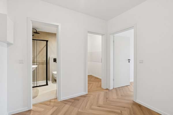 Modernes Wohnen auf kompaktem Raum – stilvolle Erdgeschosswohnung mit Blick ins Grüne