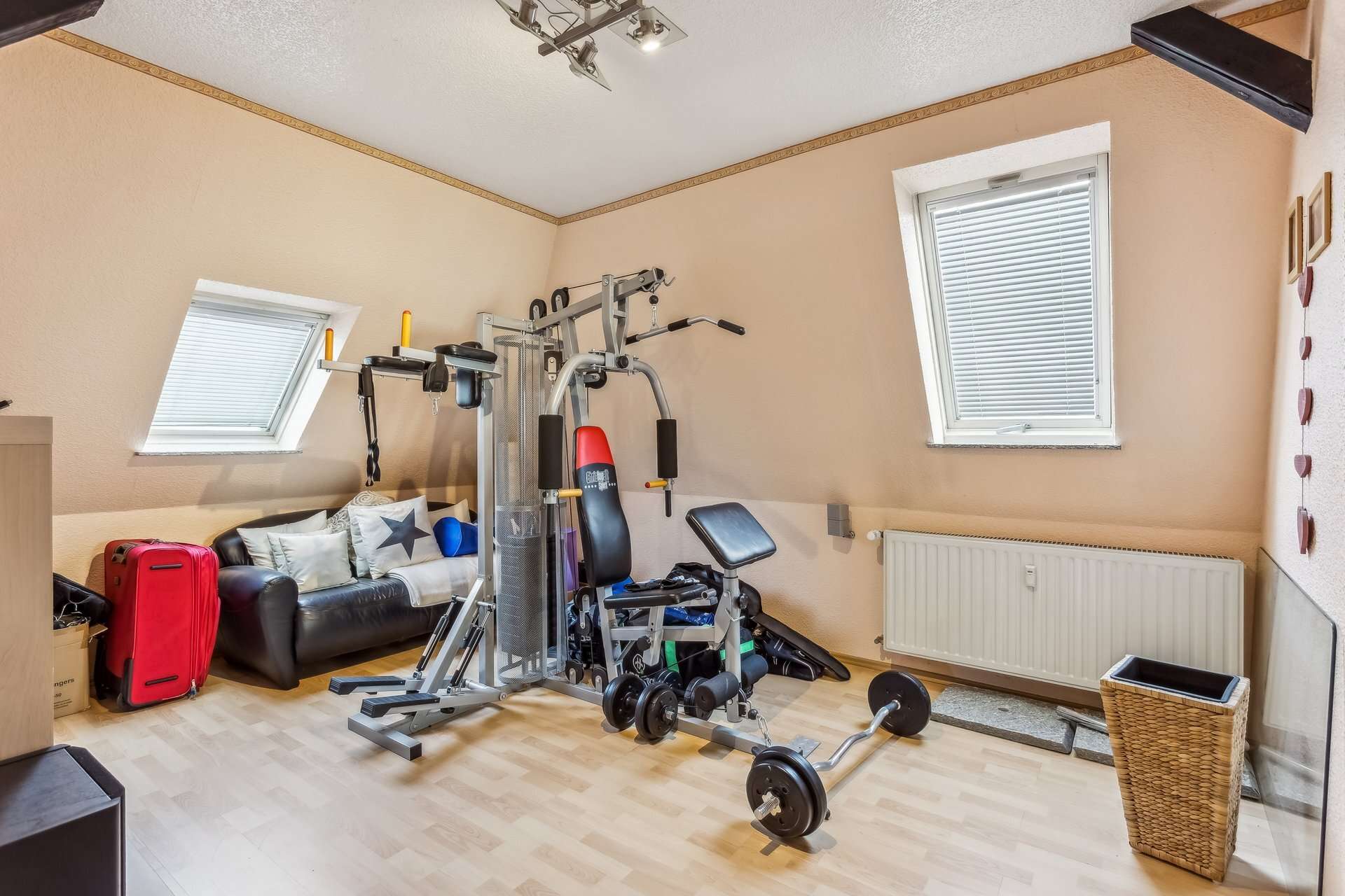 Stilvoll saniertes Mehrfamilienhaus – modernisiert und vielseitig nutzbar in Castrop-Rauxel – Ansicht 36